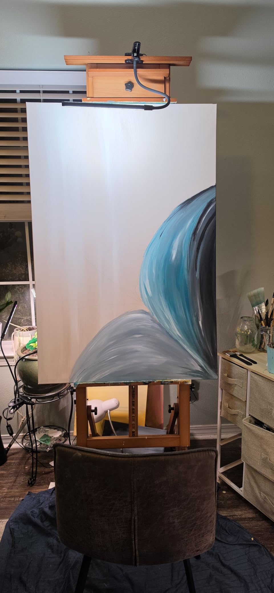 OttLite ClearSun LED Clip-On Easel Lamp, Black | Reduces Eyestrain | CRI 95 for Excellent Color Accuracy | Spring-Loaded Clip Fits Most Surfaces customer photo 1
