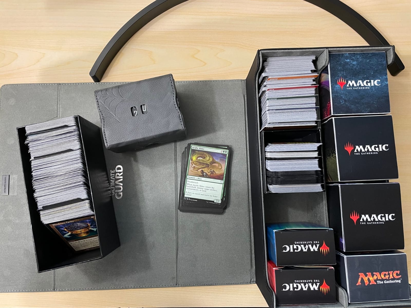 Ultimate Guard Arkhive 400+, Deck Case for 400 Double-Sleeved TCG Cards, Petrol, Compatible with Boulders, Magnetic Closure & Microfiber Inner Lining customer photo 1