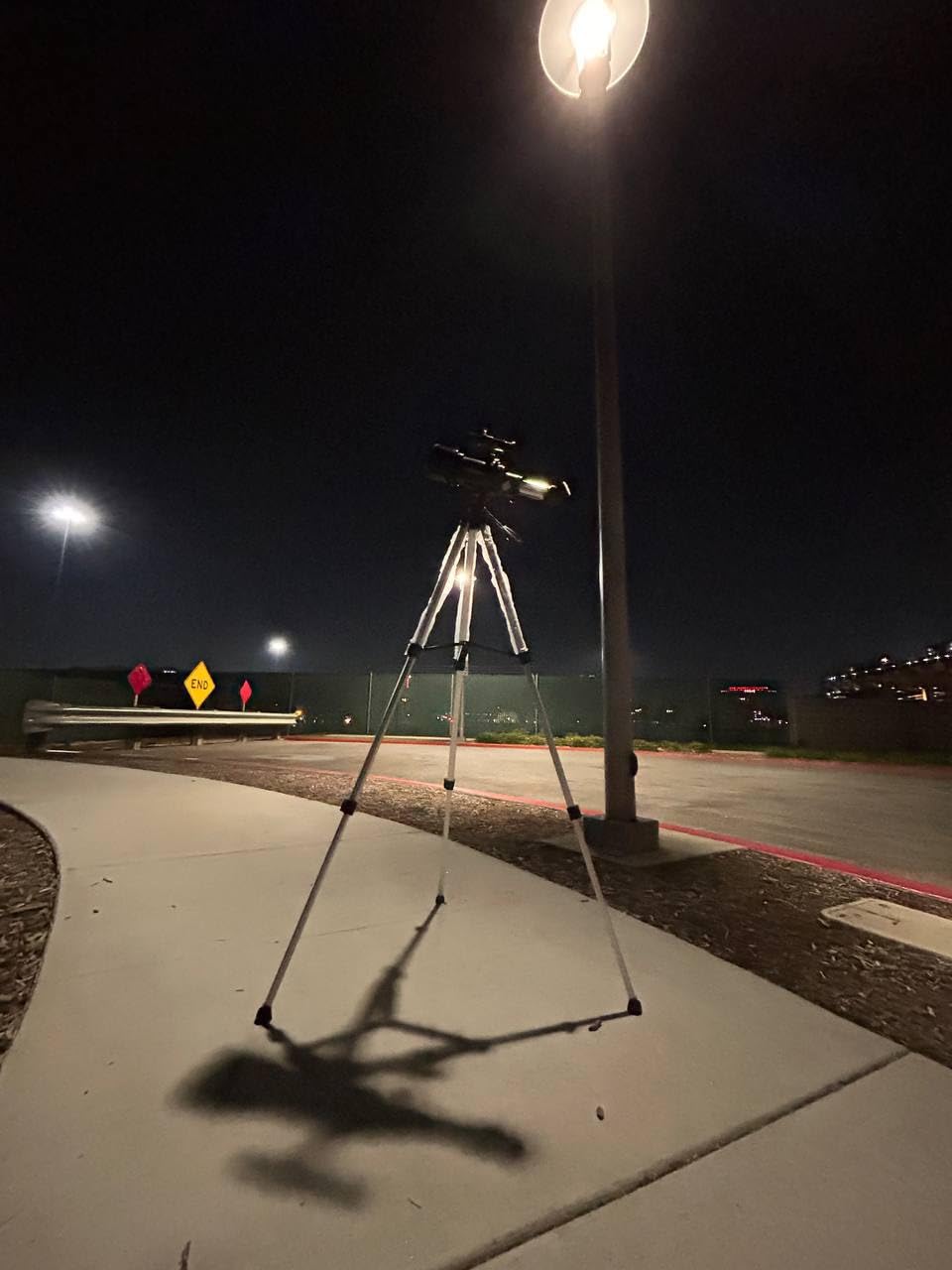 Koolpte 70mm 500mm Telescope for Kids & Beginners, AZ Mount Moon Viewing | 70mm 500mm telescope for kids and beginners; fully multi-coated optics, easy moon viewing kit with phone adapter and remote. customer photo 1
