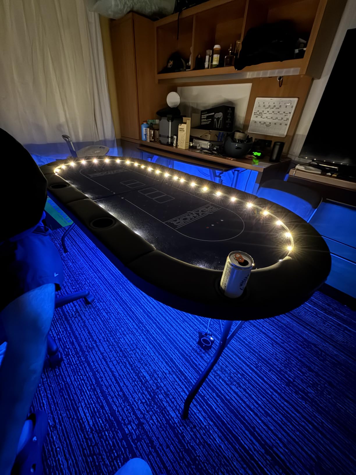 PEXMOR 8 Player Foldable Poker Table, Folding Texas Holdem Blackjack Casino Game Table w/Deeper Stainless Steel Cup Holders| Casino-Grade Felt| Water-Resistant Cushioned Rail, Fully Assembled customer photo 1