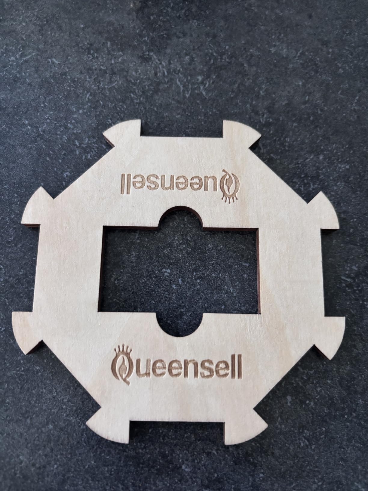 Queensell Mexican Train Dominoes Set with Wooden Hub, Double 12 customer photo 2