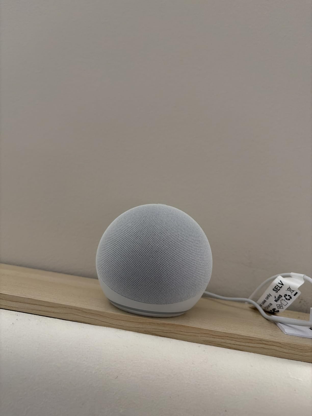 Amazon Echo Dot (newest model) - Vibrant sounding speaker, Designed for Alexa+, Great for bedrooms, dining rooms and offices, Glacier White customer photo 2