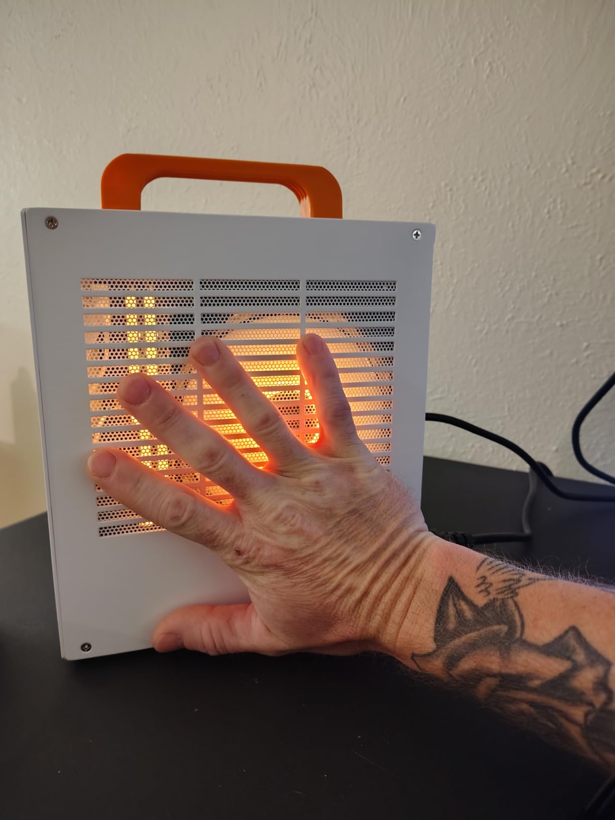 SGPC K39 5L Mini ITX Case, Portable SFF Gaming Chassis, White Standard Edition customer photo 2