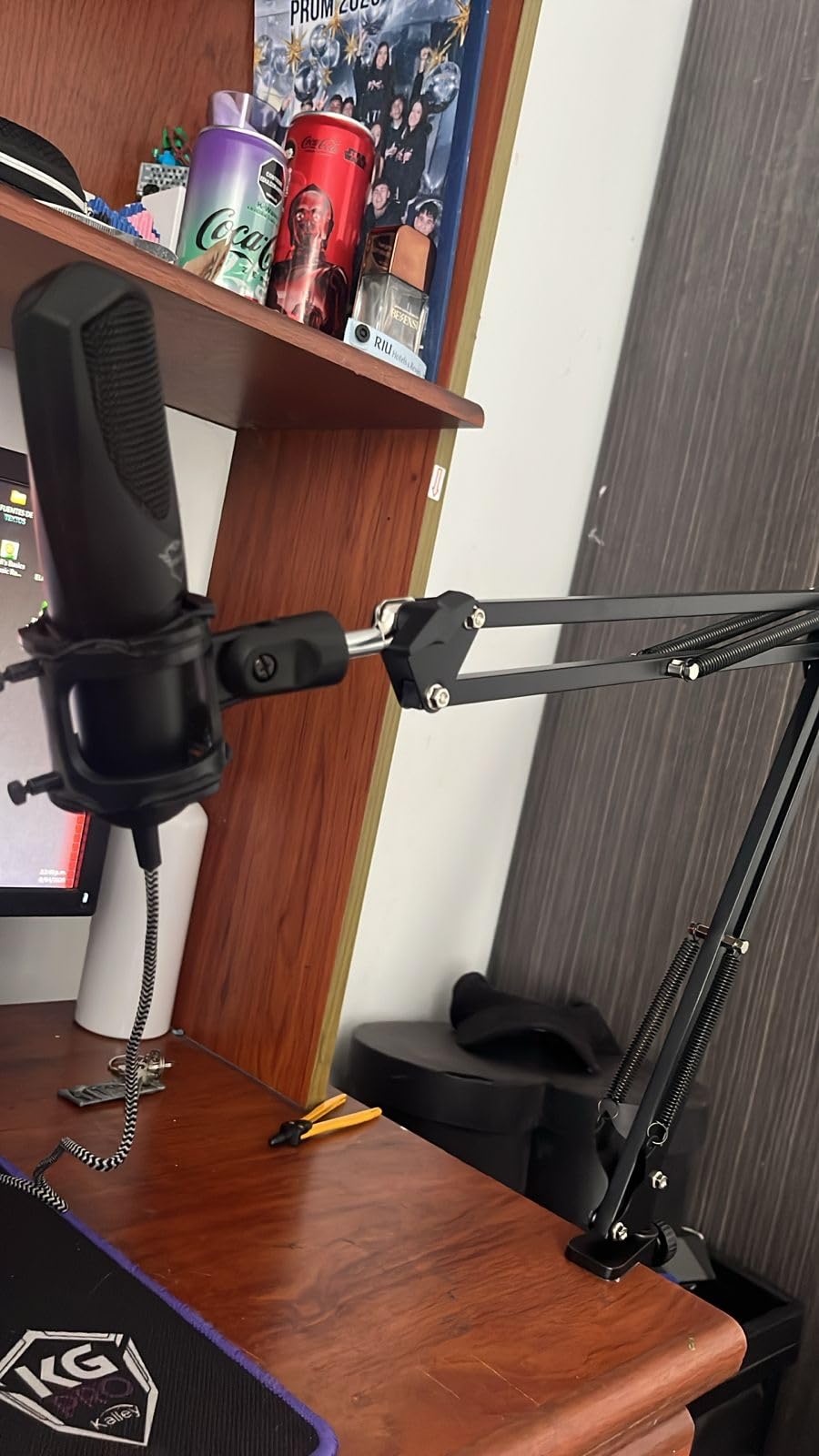 FIFINE CS1 Scissor Microphone Boom Arm Stand for Gaming Recording | Podcast Mic Arm Stand, Heavy Duty clamp, 3/8