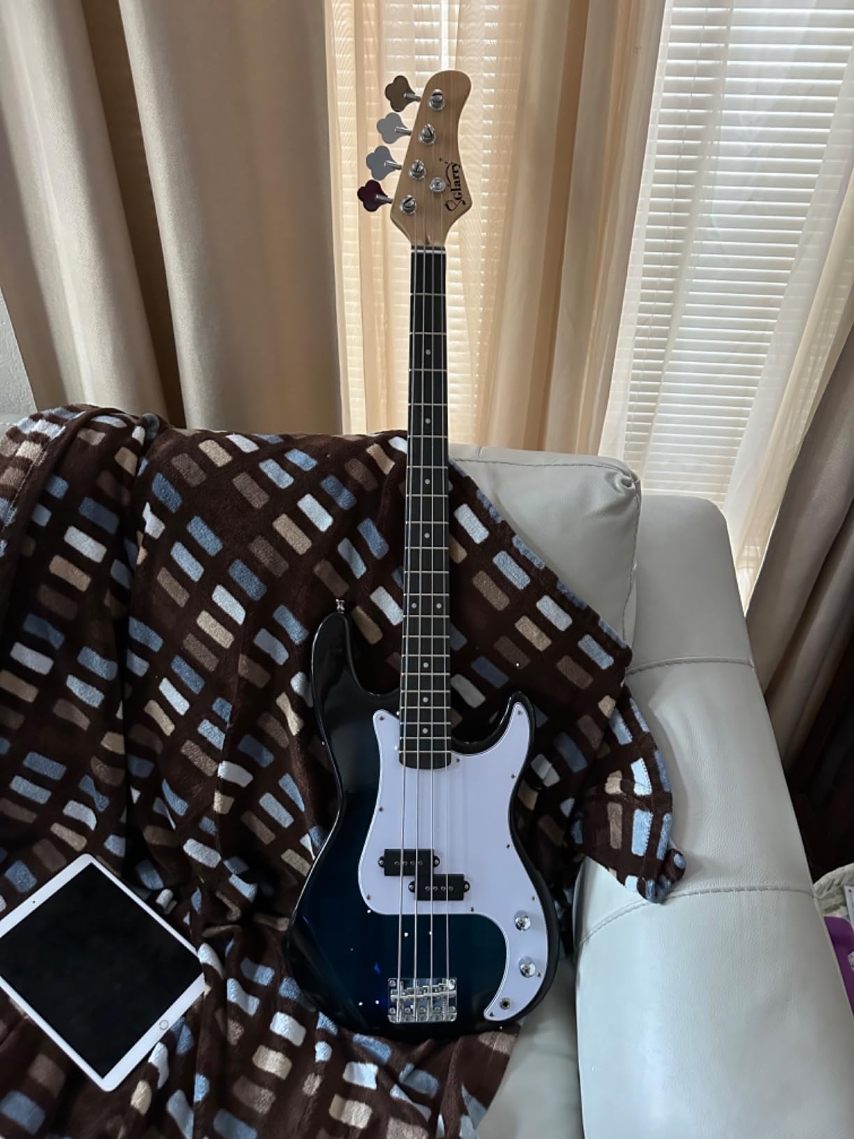 GLARRY Full Size Electric Bass Guitar Beginner Kit 4 String Exquisite Basswood Bass with 20W AMP, Cable, Strap, Bag and Accessories (Dark Blue, 39