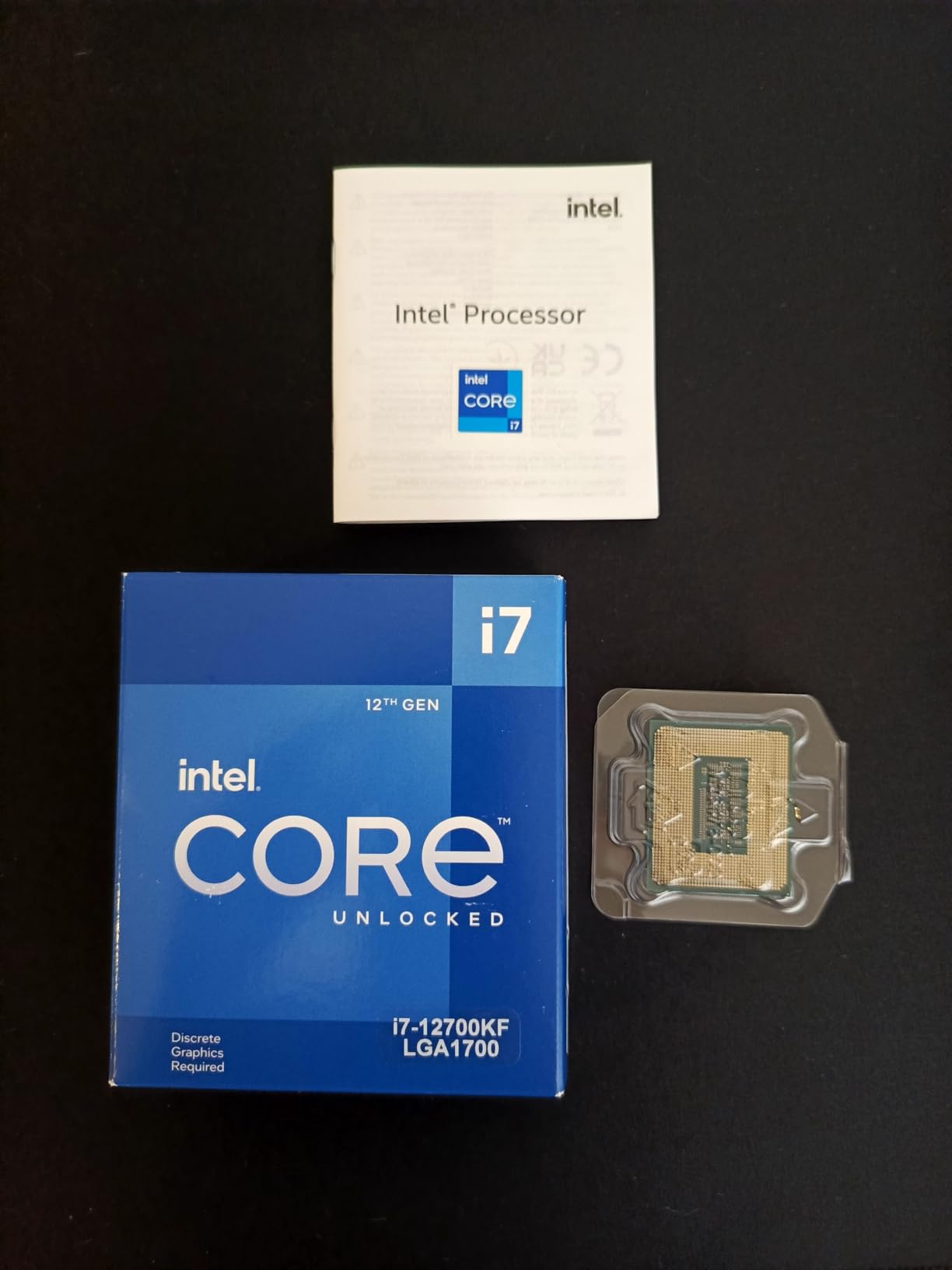 Intel® Core™ i7-12700KF Desktop Processor 12 (8P+4E) Cores up to 5.0 GHz Unlocked LGA1700 600 Series Chipset 125W customer photo 2
