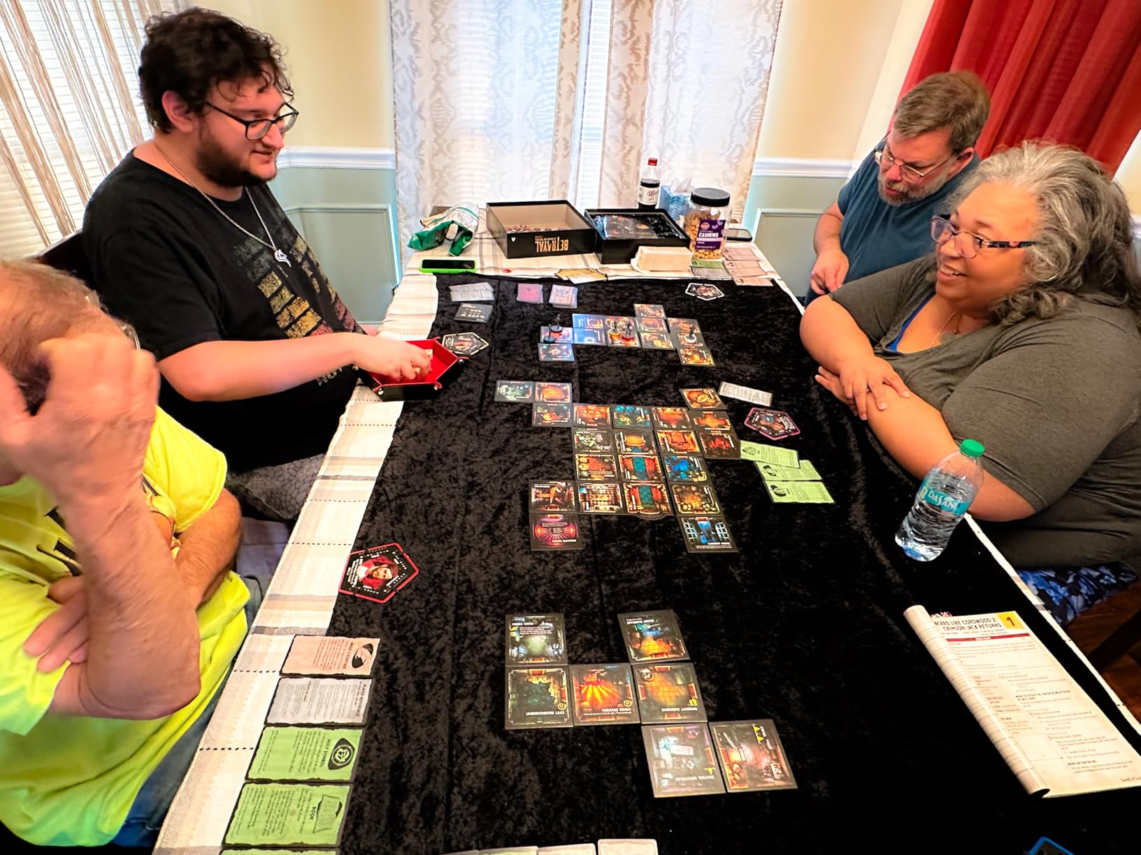 Hasbro Gaming Avalon Hill Betrayal at The House on The Hill 3rd Edition Cooperative Board Game, Ages 12 and Up, 3-6 Players, 50 Chilling Scenarios customer photo 1