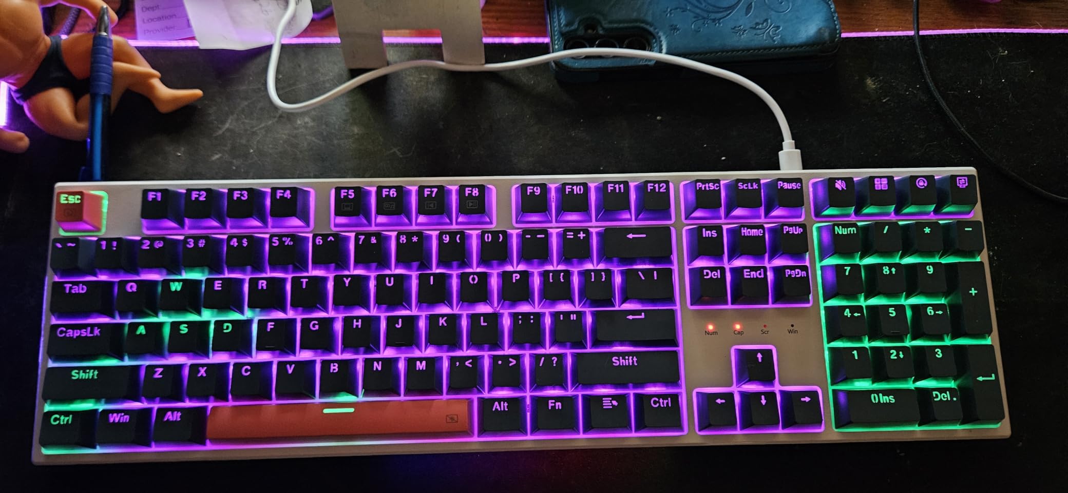 Womier Pudding Keycaps, PBT Shine Through Keycaps Black 164 Keys Set customer photo 1