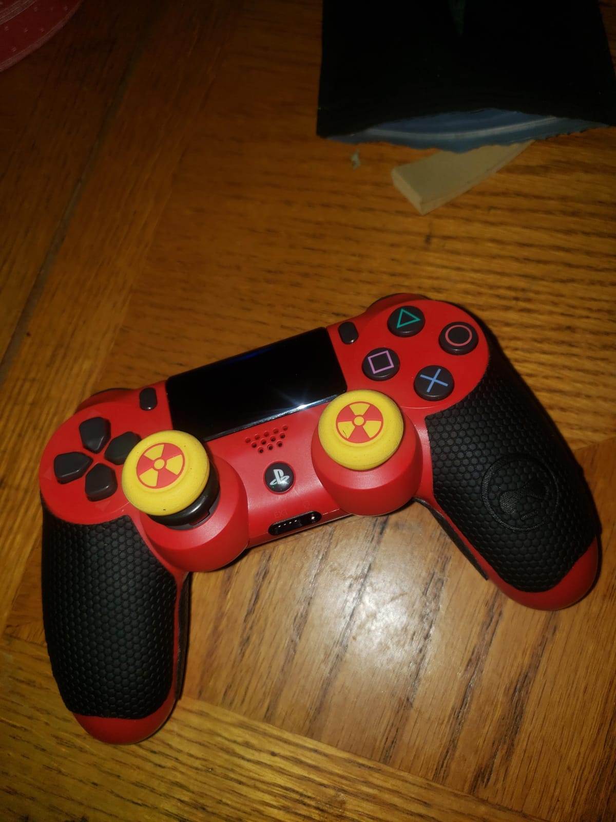 FPS Thumbstick Extender & Texture Rubber Silicone Grip Cover 2 Sets for PS5 & PS4 Controller (Joker Black) customer photo 1