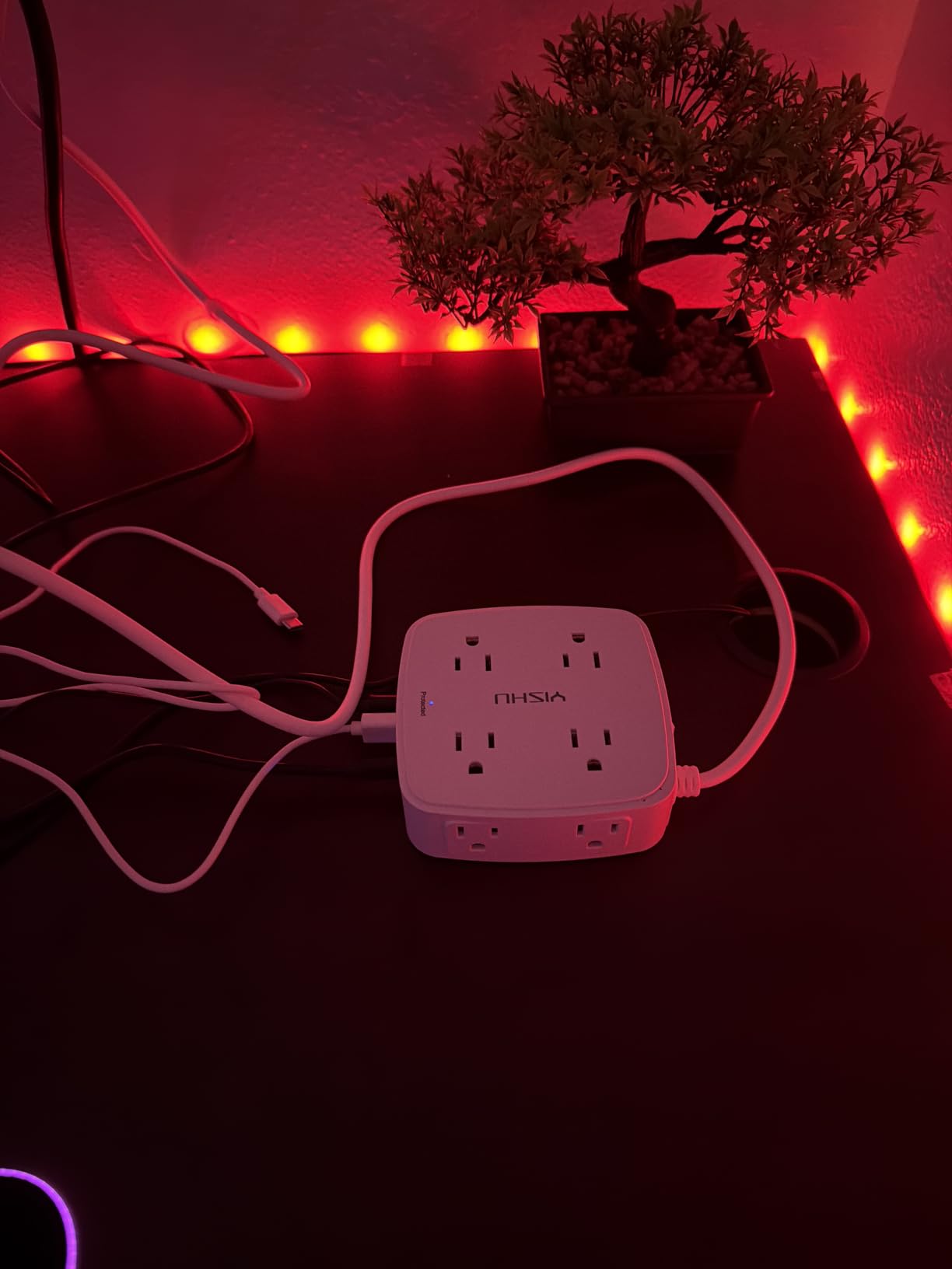 YISHU 6Ft Surge Protector Power Strip with 8 Widely Outlets & 4 USB Ports, 3 Side Outlet Extender with 6 Feet Extension Cord, Flat Plug, for Home, Office, College Dorm Room Essentials customer photo 2