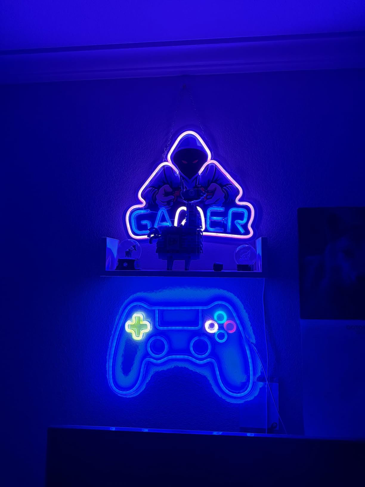 Kavaas Gamer Neon Sign, Game Controller LED Sign for Gaming Room Decor - Game Neon Sign for Teen Boy Room Decor customer photo 2