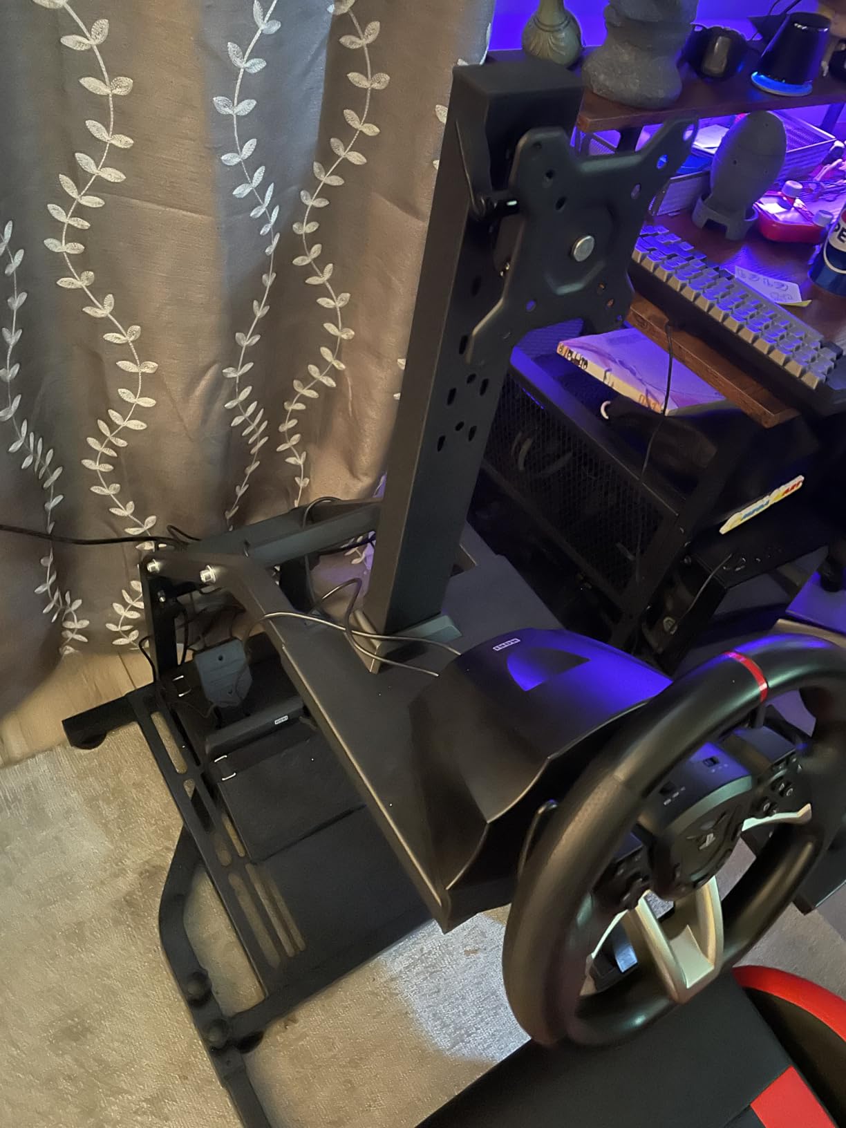 Dardoo G29 Adjustable Gaming Sim Cockpit with Red Seat not for Direct Drive customer photo 1
