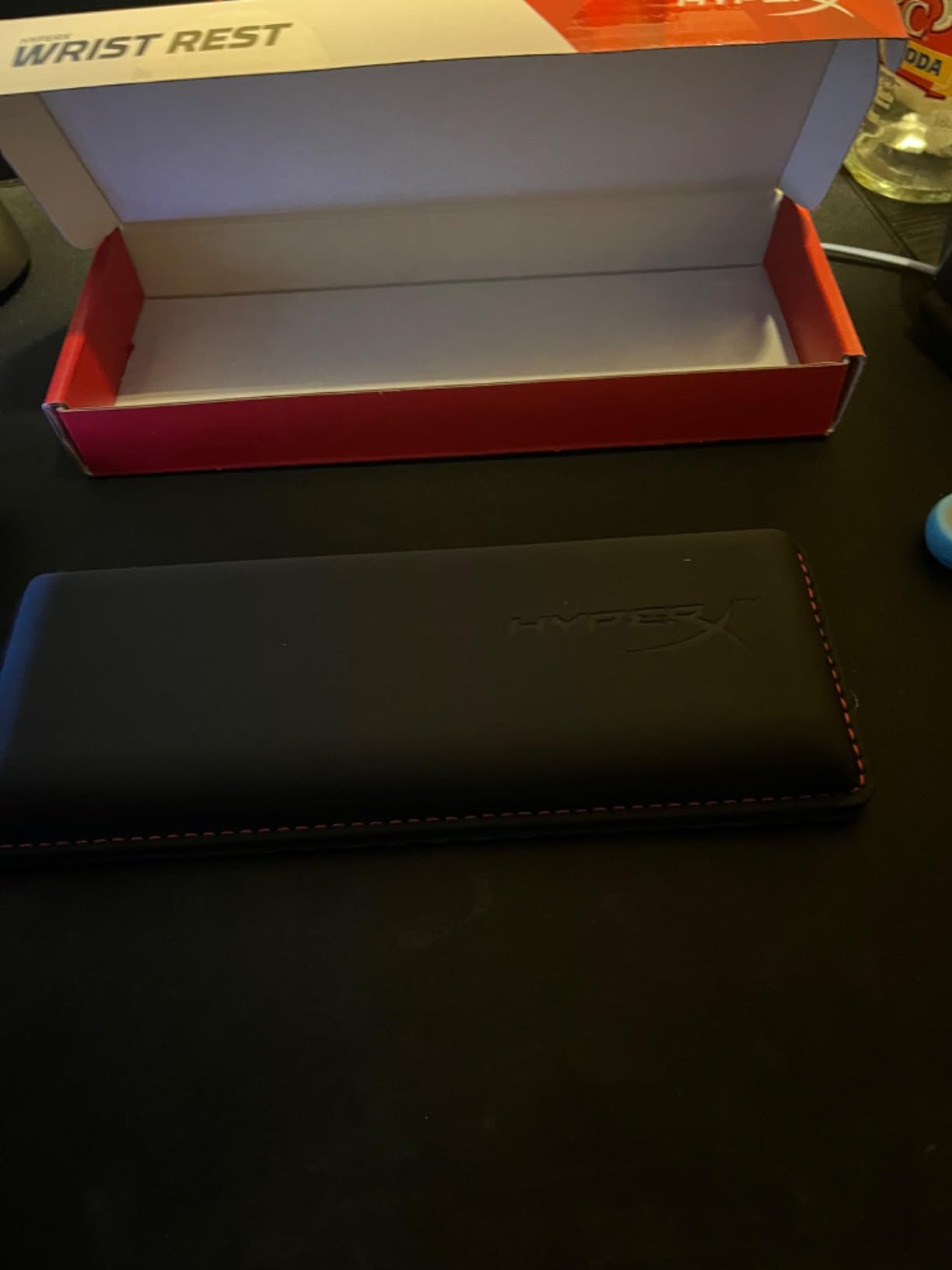 HyperX Wrist Rest - Mouse - Cooling Gel - Memory Foam - Anti-Slip, Black customer photo 1