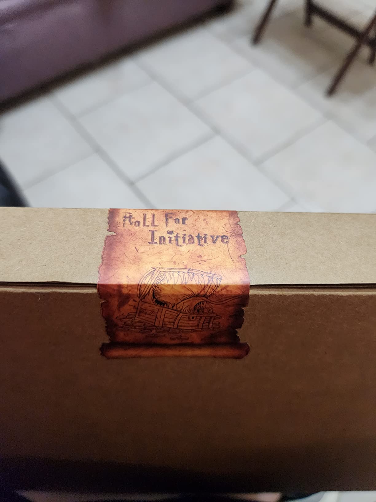 CZYY Faux Leather Dungeon Master Screen, 4-Panel DM Screen with Pockets, 3D Embossed Cover, 4 Erasable A4 Sheet Pockets, Reference Inserts & Felt Case Included, For RPG Sessions & Game Nights customer photo 1