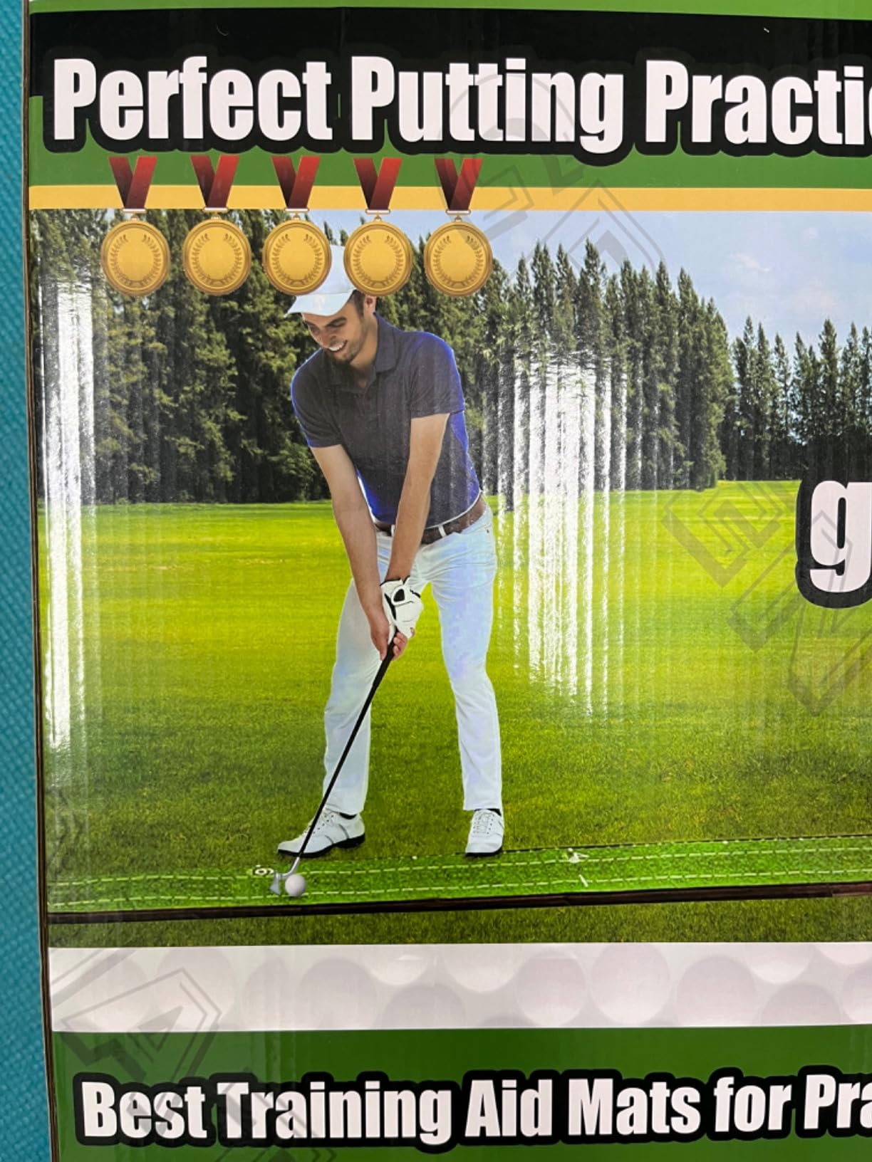 Dachenus Putting Green Indoor Mat Outdoor Golf Putting Mat with Automatic Ball Return - Ideal for Home, Office, and Outdoor Use customer photo 2
