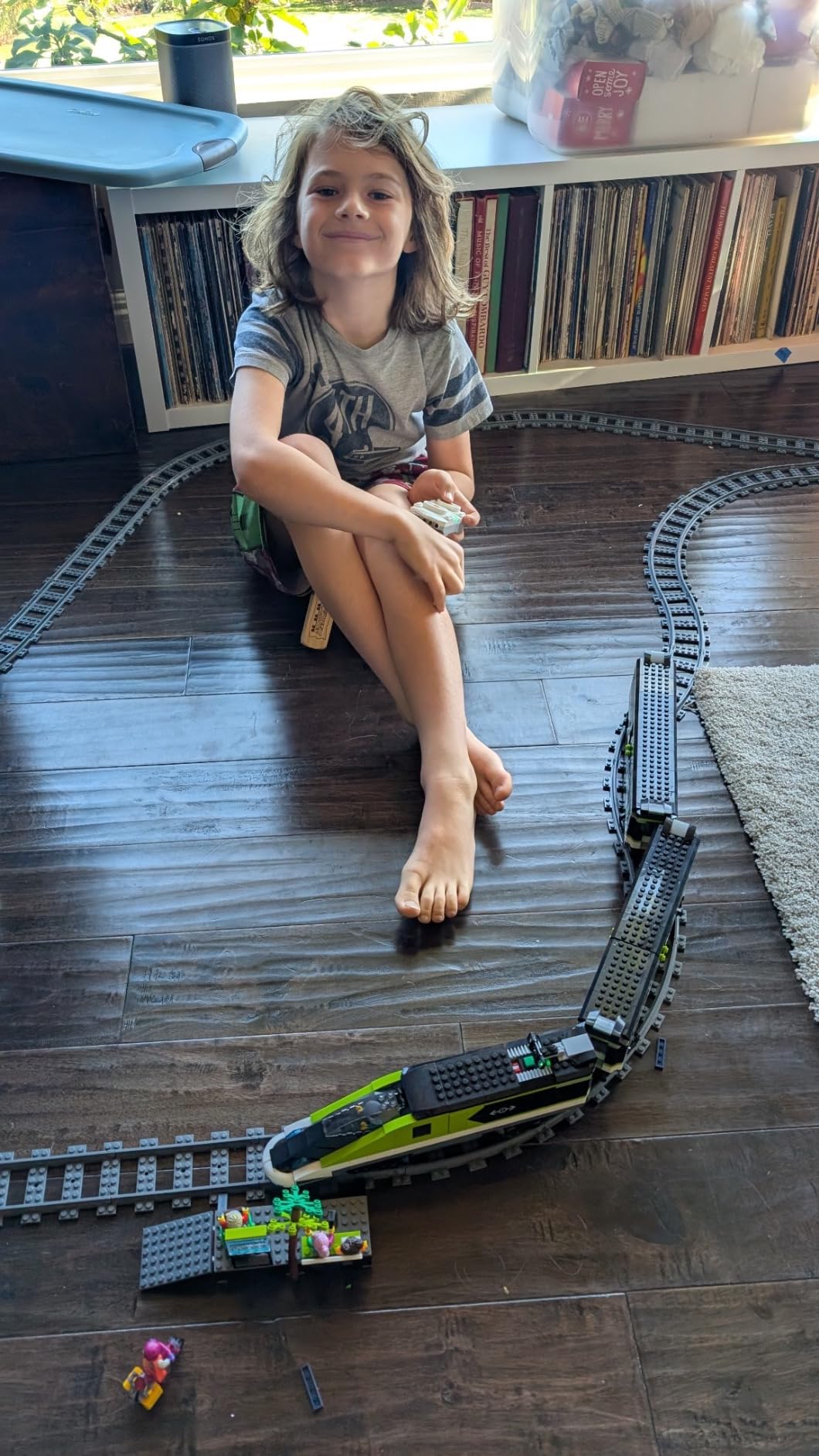 LEGO City Express Passenger Train Set - Remote Controlled Train Toy W/Working Headlights, 2 Coaches & 24 Track Pieces - Building Set Gift Idea for Kids, Boys & Girls, Ages 7+ - 60337 customer photo 2