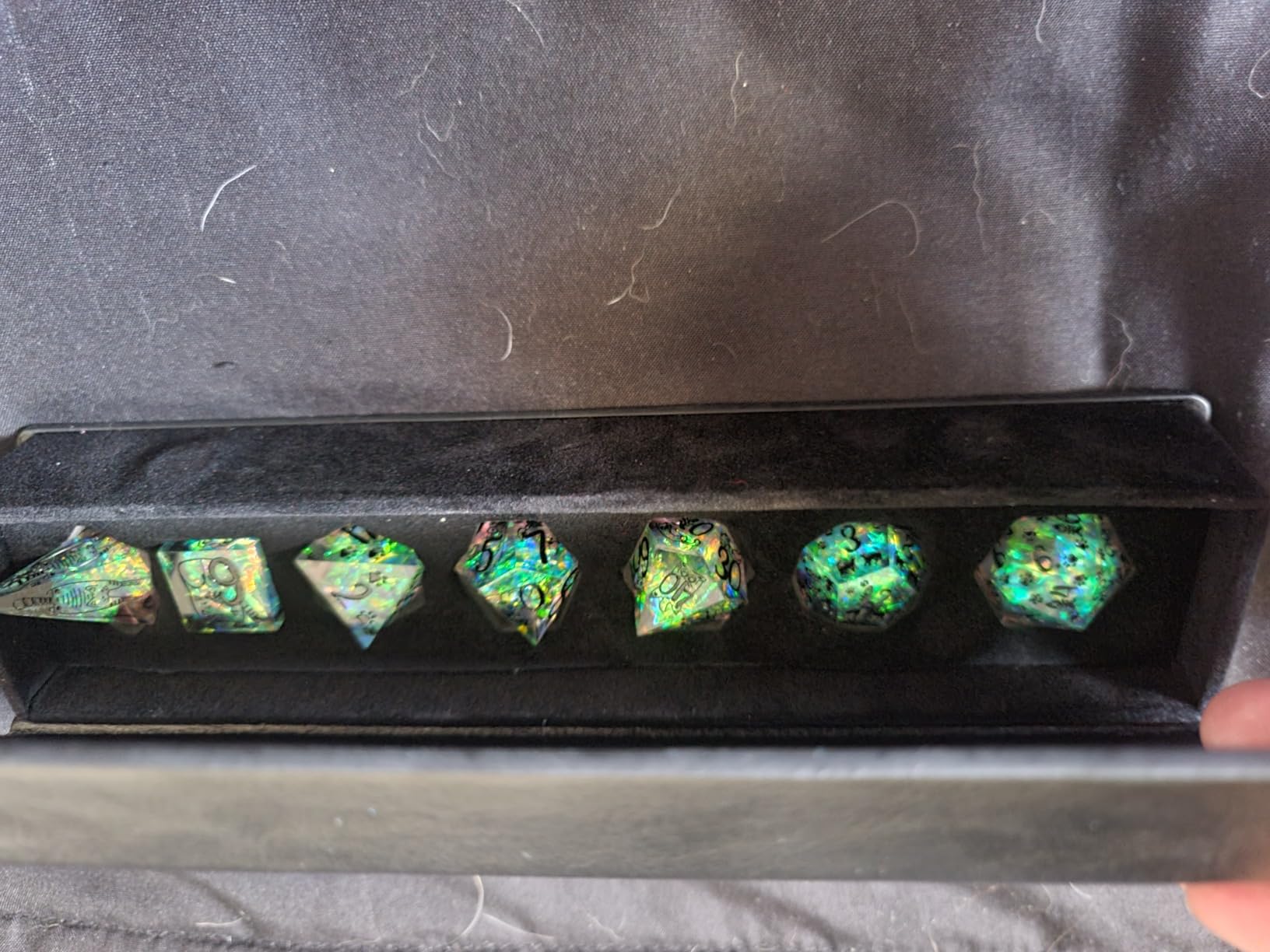 Cusdie Sharp Edges Dice DND, 7 PCs D&D Dice for RPG (Black Pattern) | Handcrafted Polyhedral Dice Set Featuring Rune-Inspired Designs for Role Playing Games customer photo 2