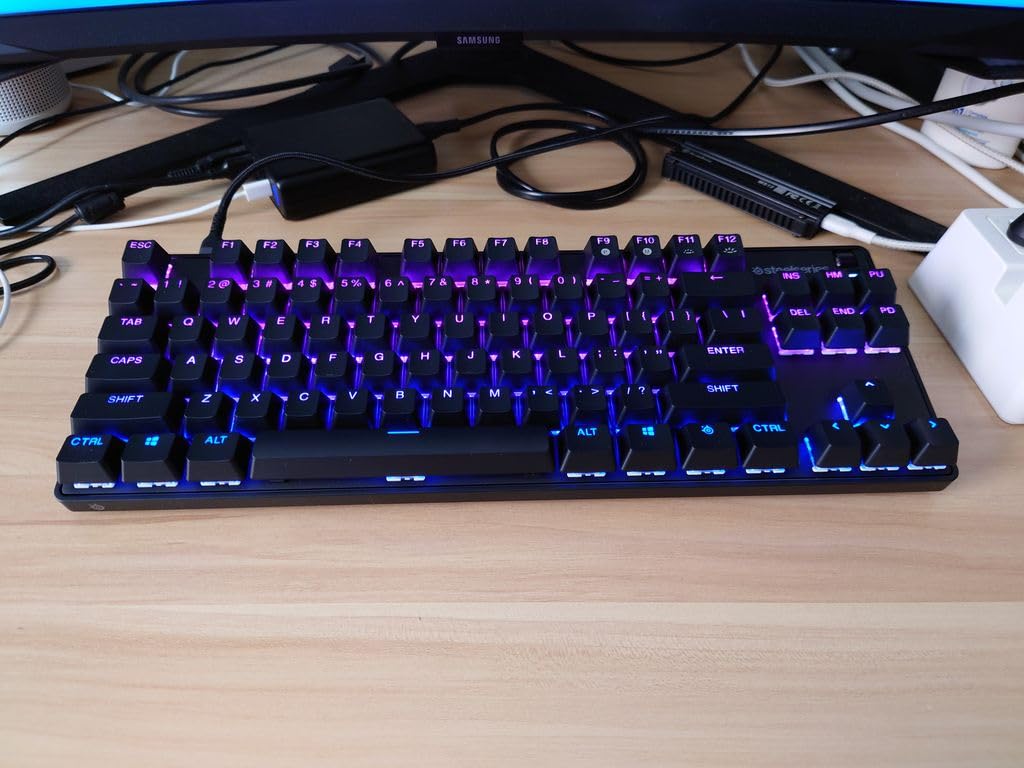 SteelSeries New Apex 9 TKL - HotSwap Optical Mini Keyboard - TKL Esports Design - Optical Switches - RGB Customization - Aluminum Alloy Frame - Double Shot PBT Keycaps customer photo 1