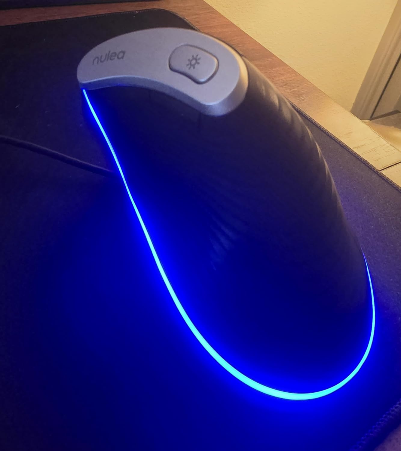 Nulea Ergonomic Vertical Mouse Wired with 11 RGB Backlight and 6 Buttons | USB Optical Mouse with 4 Adjustable DPI, Plug and Play Design for Laptop, PC, Mac, Desktop, Office Use customer photo 1