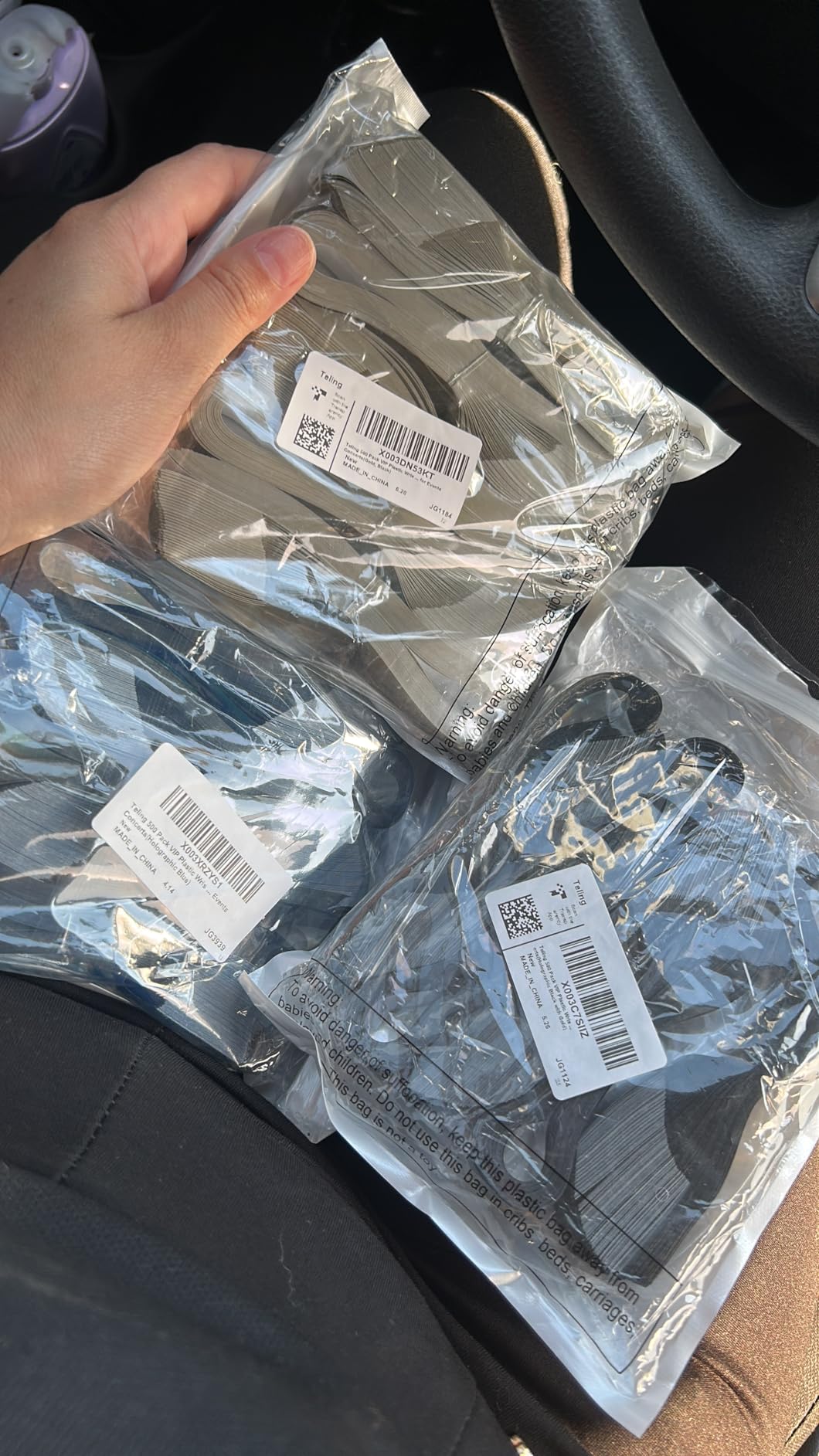 Teling 500 Pcs VIP Plastic Wristbands for Events | Tear Proof Waterproof, Holographic Finish, Bulk Admission for Concerts Parties Festivals Venues, Quick VIP Identification customer photo 2