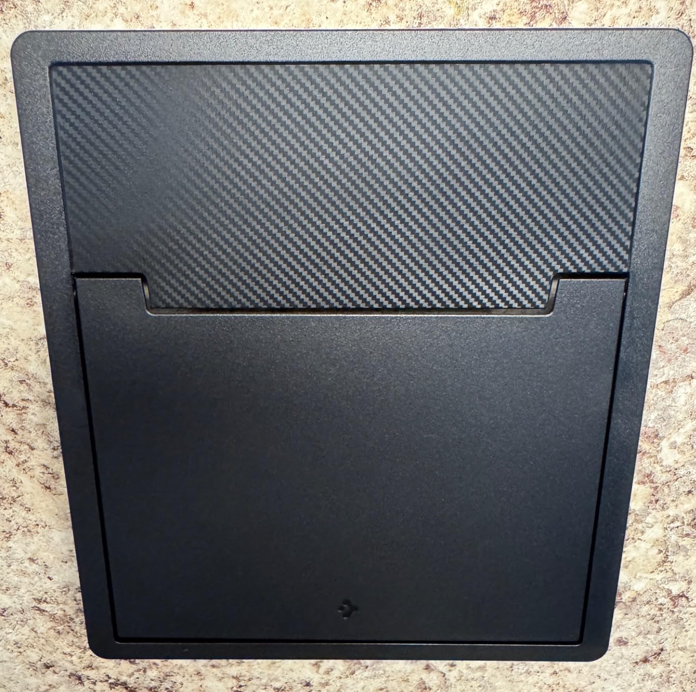 Spigen One-Tap Hidden Storage Box for Tesla Model Y (2020-2024) & Model 3 (2017-2023) [Not for Model Y Juniper (2025/26) and Model 3 Highland (2024/25)] customer photo 2