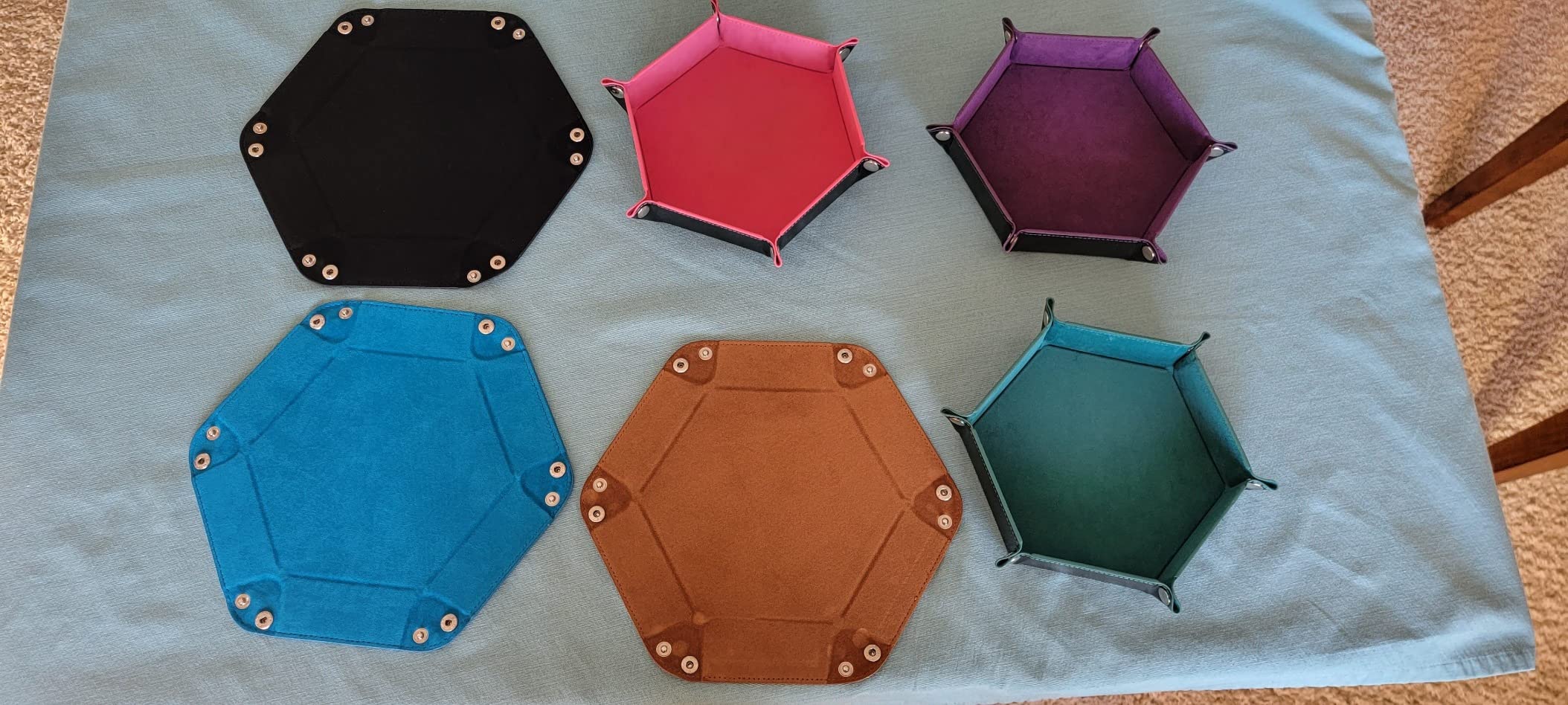 SIQUK 6 Pieces Dice Tray Hexagon Dice Rolling Holder Folding PU Leather Dice Trays for Dice Games Like RPG, DND and Other Table Games customer photo 1