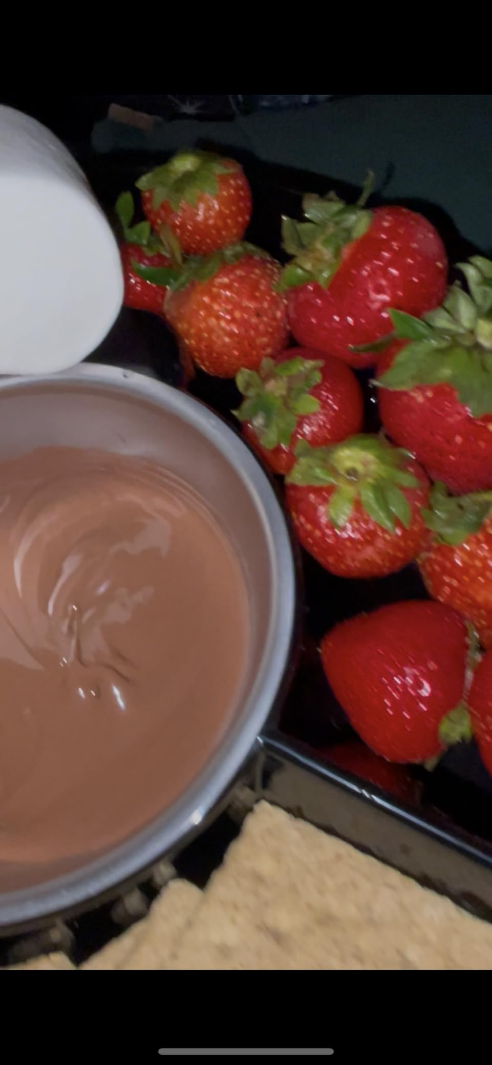 Kusini Electric Fondue Pot Set - Chocolate Fondue Kit - Temperature Control, Detachable Serving Trays, & 4 Roasting Forks - Gift Set & Date Night Idea. Serve at Movie Night or Game Night. customer photo 2