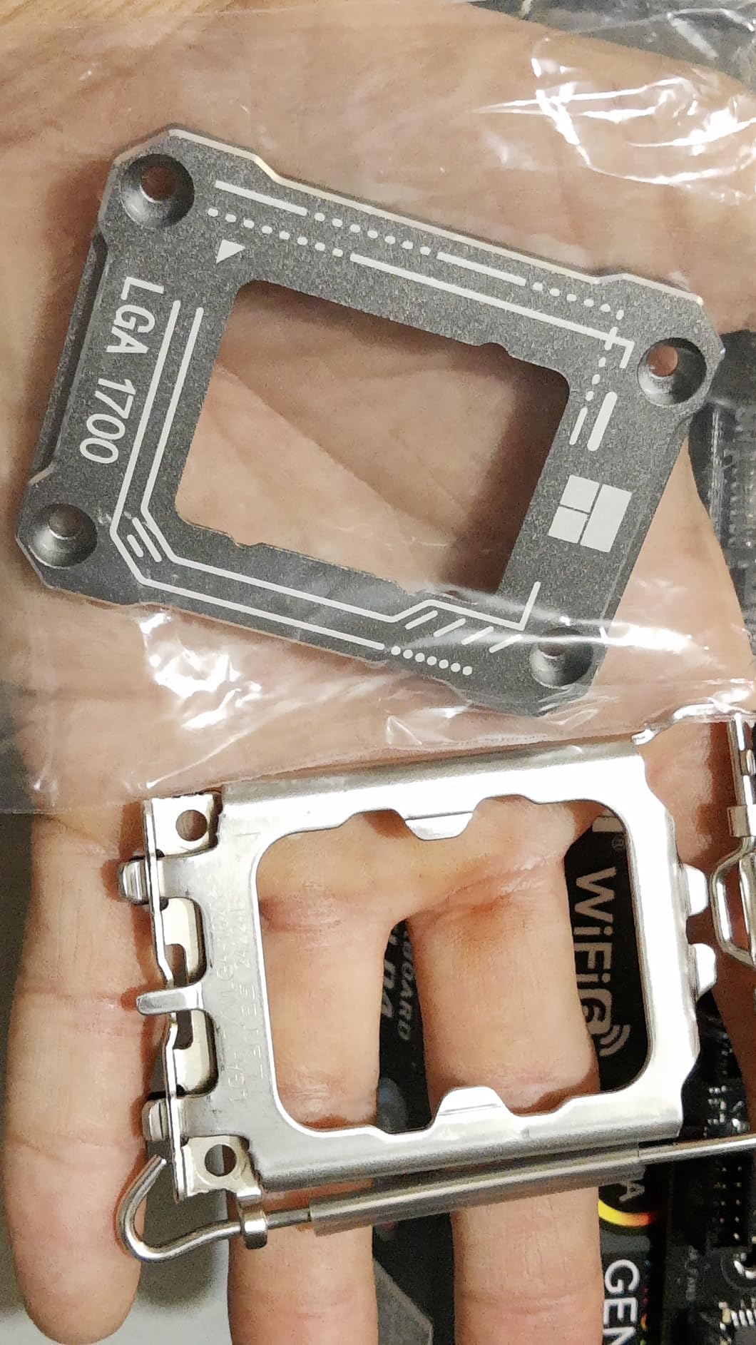 Thermalright Intel 12th/13/14th Generation LGA1700 Anti-Bending Buckle, Curved Pressure Plate, CPU Fixing Buckle, Fully Fitted and Fixed Without Trace Installation (Gray) customer photo 2