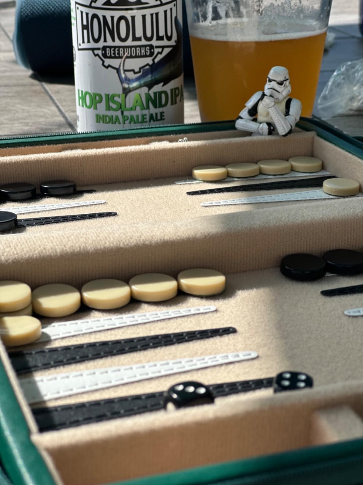 YMI Izmir Magnetic Travel Backgammon Set customer photo 2