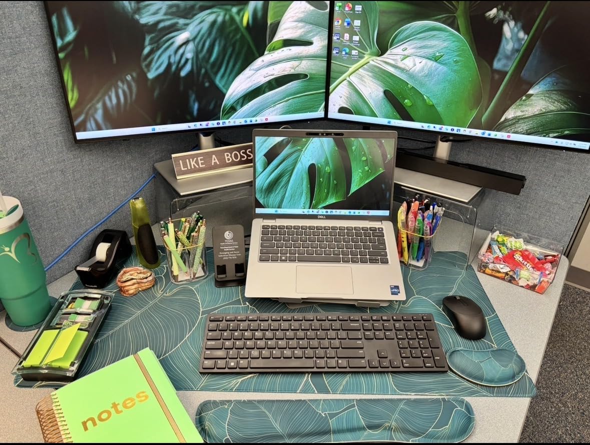 Large Mouse Pad and Keyboard Wrist Rest, Desk Pad for Keyboard and Mouse, 4-in-1 Large Gaming Mouse Pad with Wrist Support, Desk Mat for Home Office Study Game - Galaxy Fluid customer photo 1