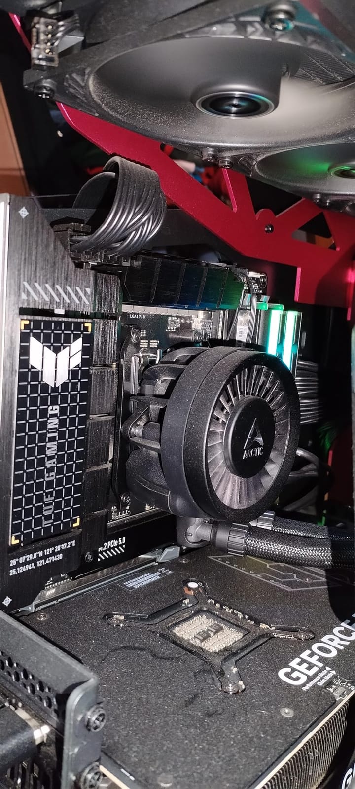 ASUS TUF Gaming X670E-PLUS WiFi 6E Socket AM5 (LGA 1718) Ryzen 7000 ATX Gaming Motherboard (16 Power Stages, PCIe 5.0, DDR5 Memory, Four M.2 Slots, 2.5 Gb LAN, USB 4, Aura RGB Lighting) customer photo 2