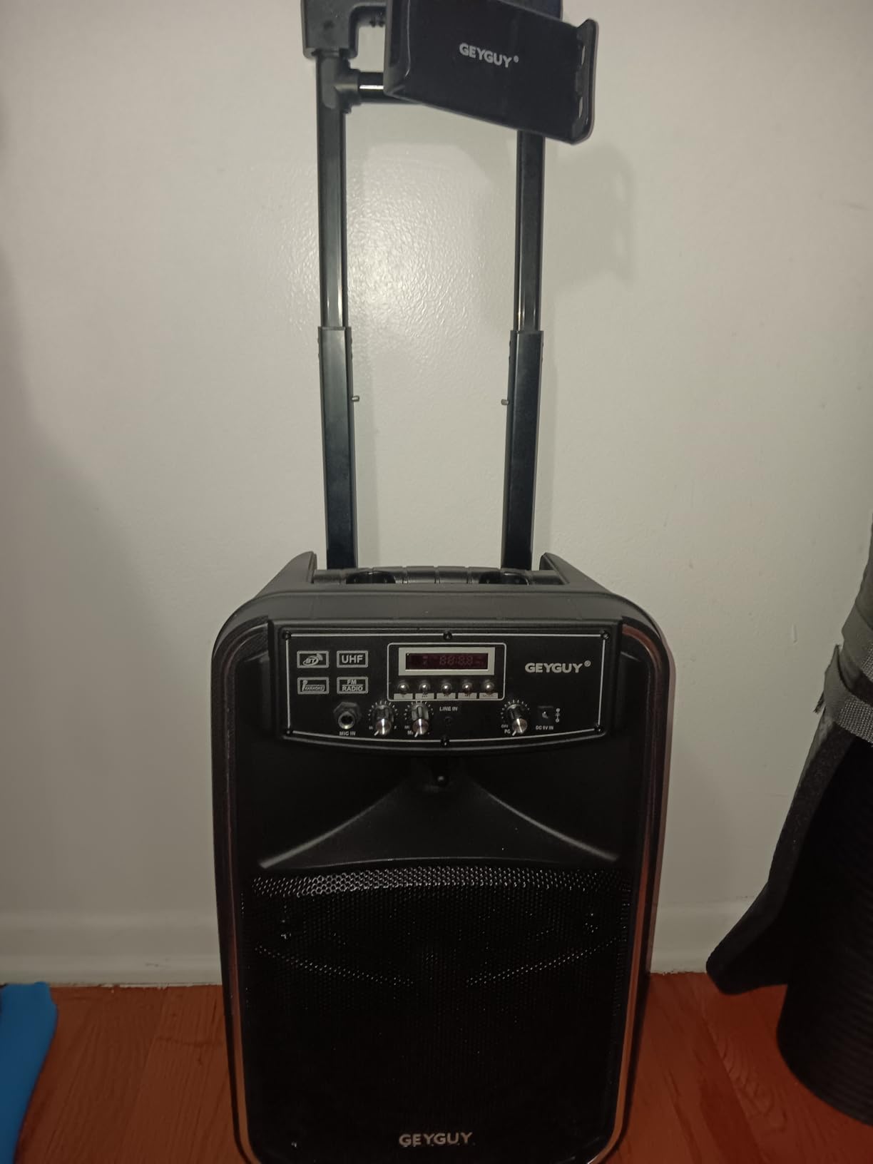 GTSK8-2 Portable Bluetooth PA Speaker System with 2 Wireless Microphones, 8