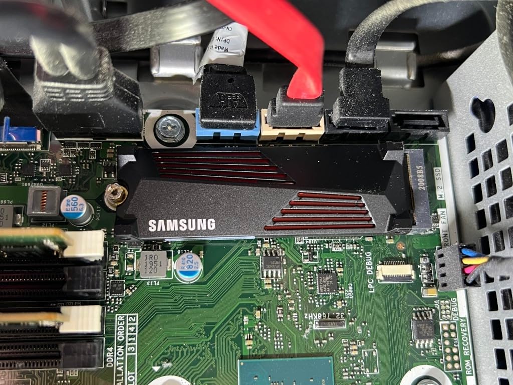 SAMSUNG 990 PRO w/ Heatsink SSD 2TB, PCIe Gen4 M.2 2280, Up To 7,450MB/s, Compatible w/ PlayStation 5 customer photo 2