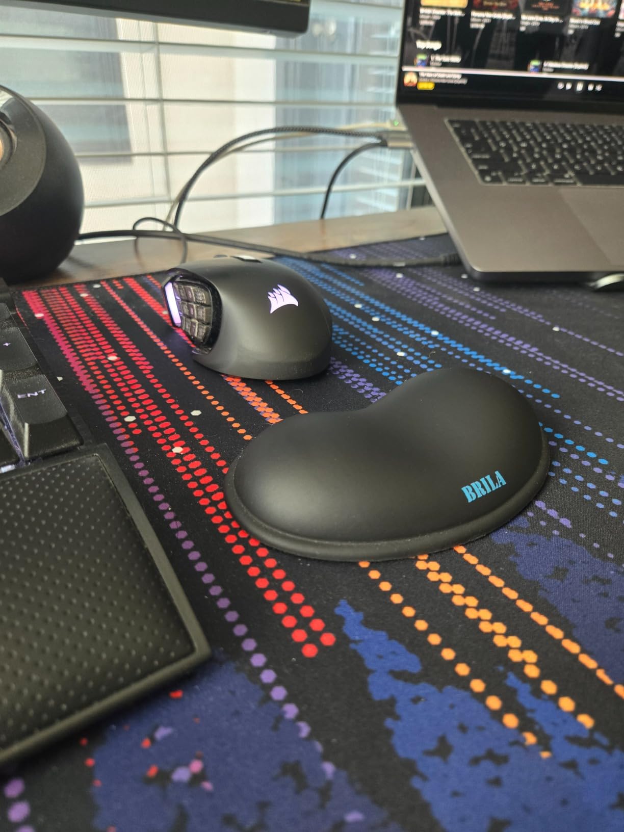 BRILA Ergonomic Silicone Mouse Wrist Rest, Cooling Silica Gel PU Leather Mouse Wrist Support Pad for Office Work and Laptop Computer Gaming customer photo 2