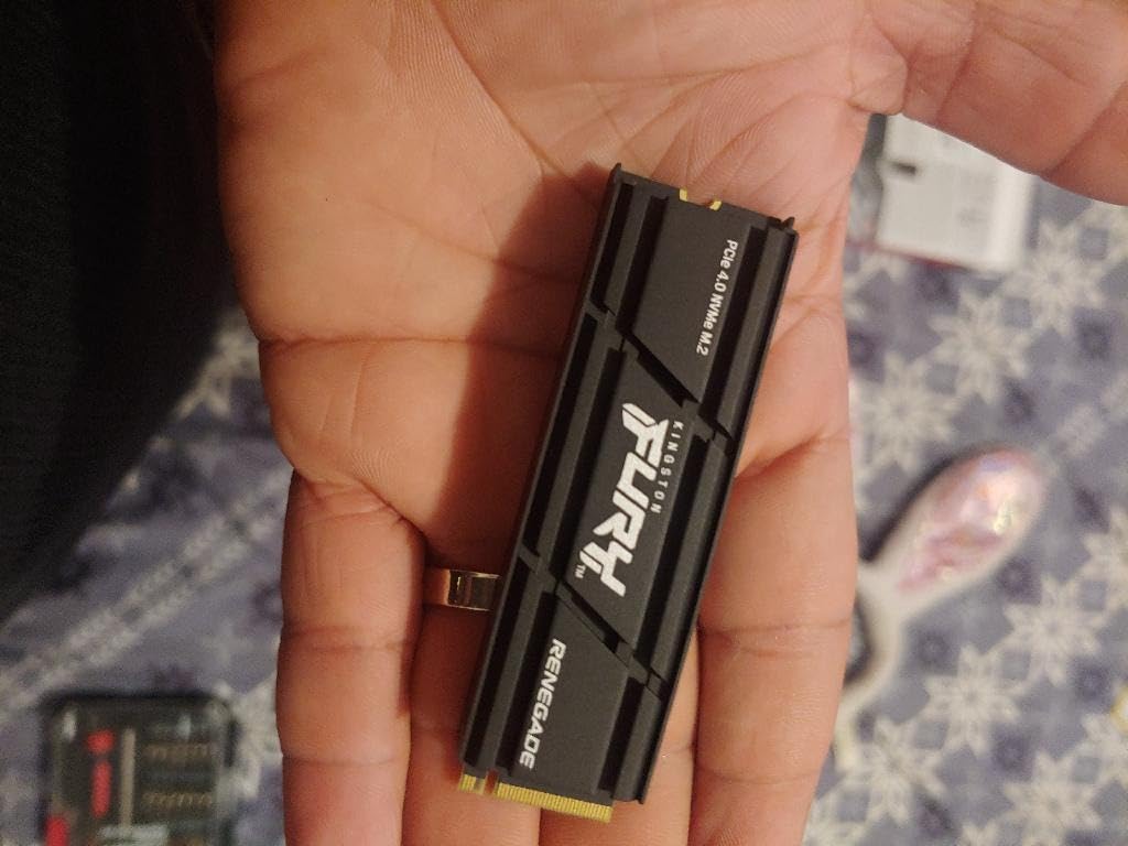 Kingston FURY Renegade 2TB PCIe Gen 4.0 NVMe M.2 Internal Gaming SSD with Heat Sink | PS5 Ready | Up to 7300MB/s | SFYRDK/2000G customer photo 2