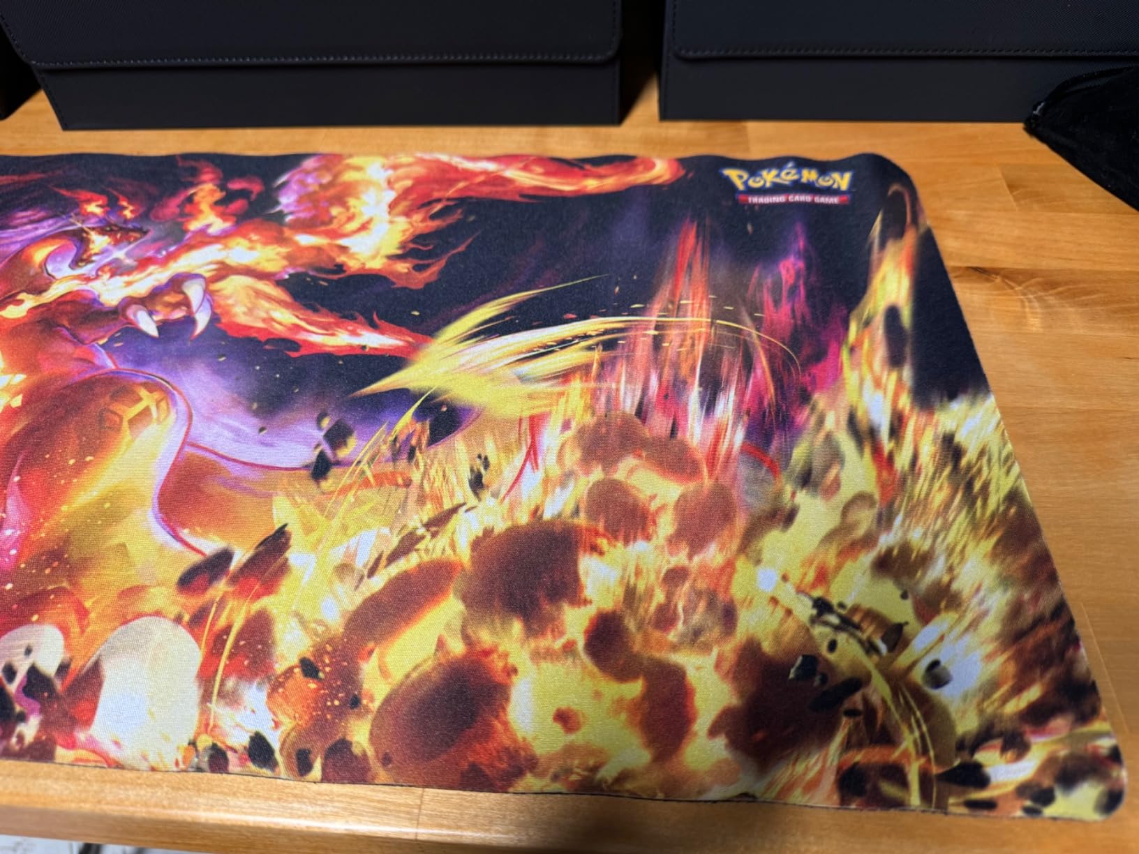 Pokemon - Charizard Vmax - Playmat - Ultra Premium Collection customer photo 1