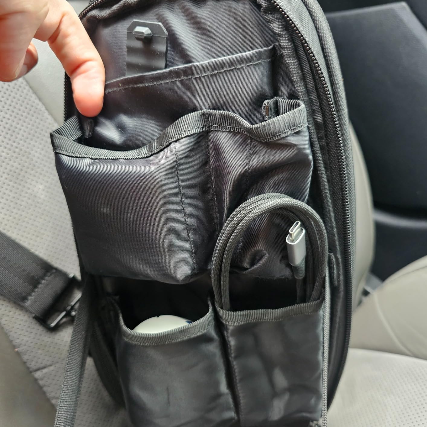 JSAUX Sling Bag for Steam Deck/ROG Xbox Ally X, Crossbody Travel Case customer photo 2