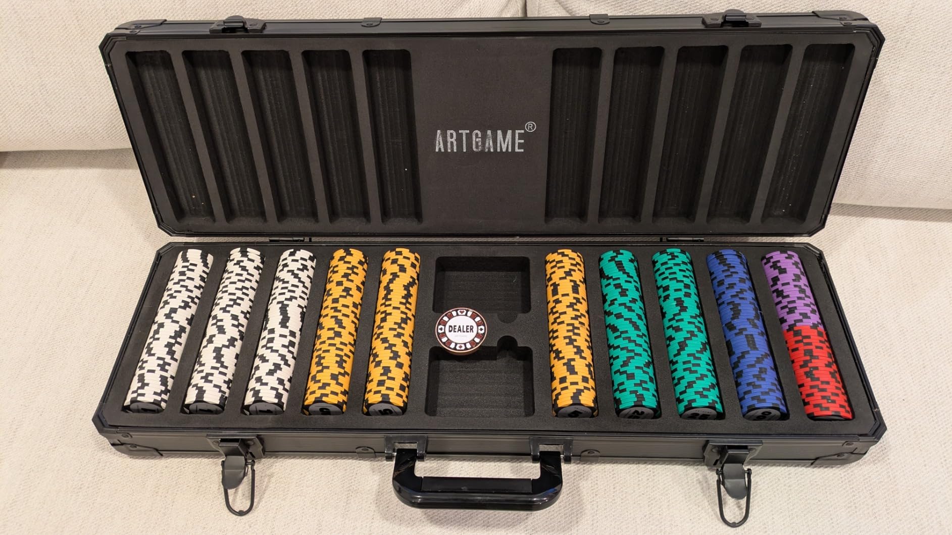 ARTGAME 14 Gram Clay Poker Chip Set for Texas Hold'em, 500 Pcs Casino Style Chips, with K-Type Aluminum Case and Dealer Buttons customer photo 2