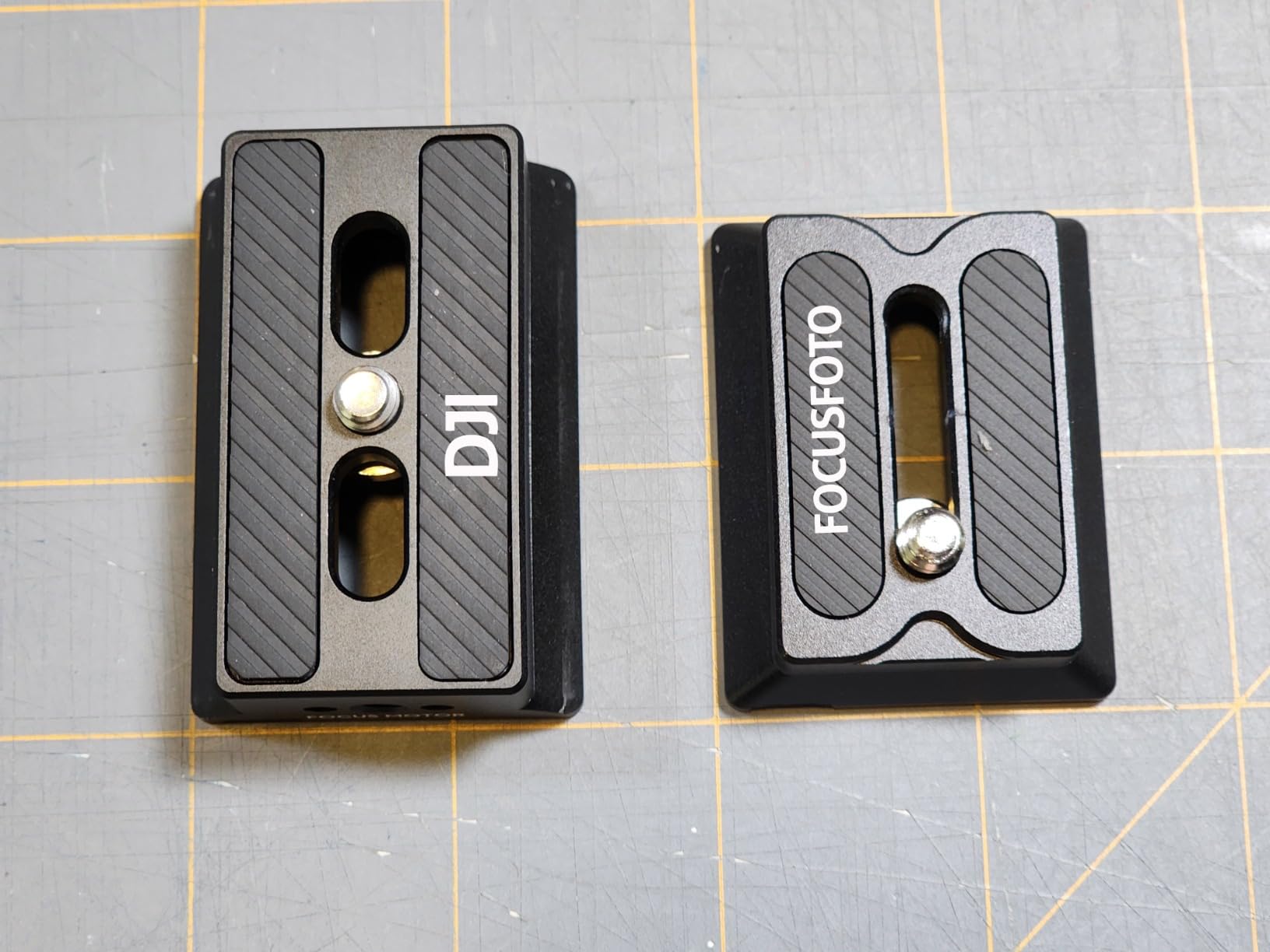 Upper Quick Release Baseplate QR Plate for DJI Ronin RS2 RSC2 RS3 Pro RS4 Pro RS 4 Mini Gimbal Stabilizer Arca-Swiss Standard Camera Tripod Ballhead (Standard Version) customer photo 2