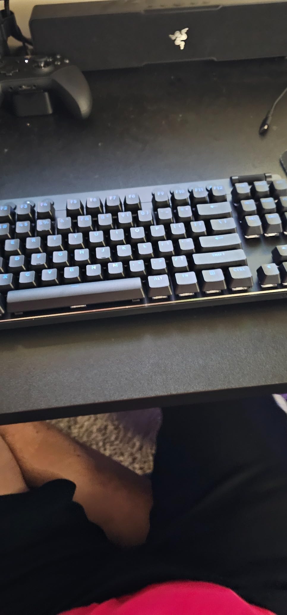 Logitech G PRO X TKL Lightspeed Wireless Gaming Keyboard (Linear) - Black | Lightspeed wireless, Ultra-Portable Tenkeyless Design, LIGHTSYNC RGB, PBT keycaps, Linear Switches customer photo 1