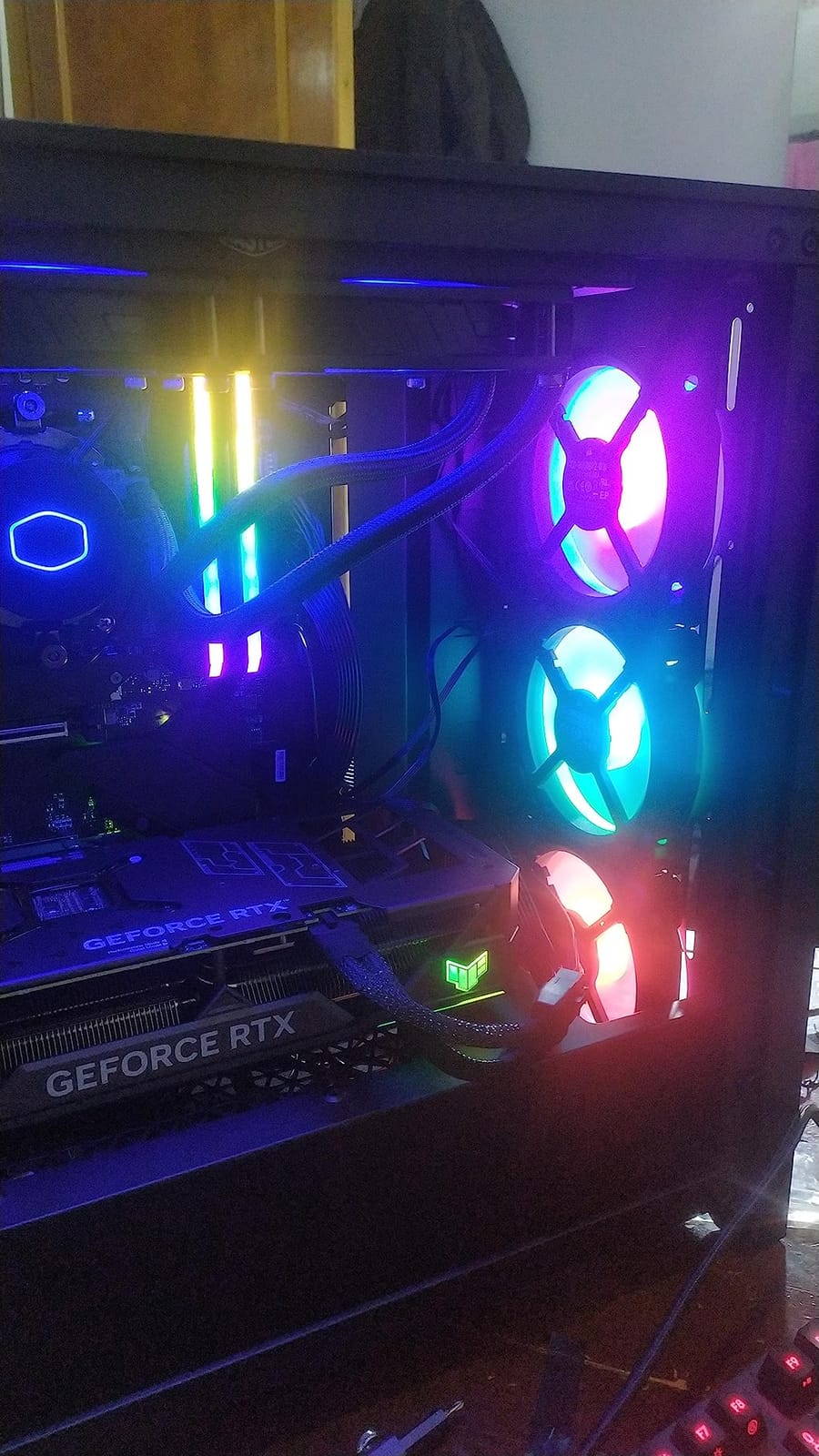 ASUS TUF Gaming NVIDIA GeForce RTX 4070 Ti OC Edition Gaming Graphics Card (PCIe 4.0, 12GB GDDR6X, HDMI 2.1a, DisplayPort 1.4a), 3 Year Warranty customer photo 1