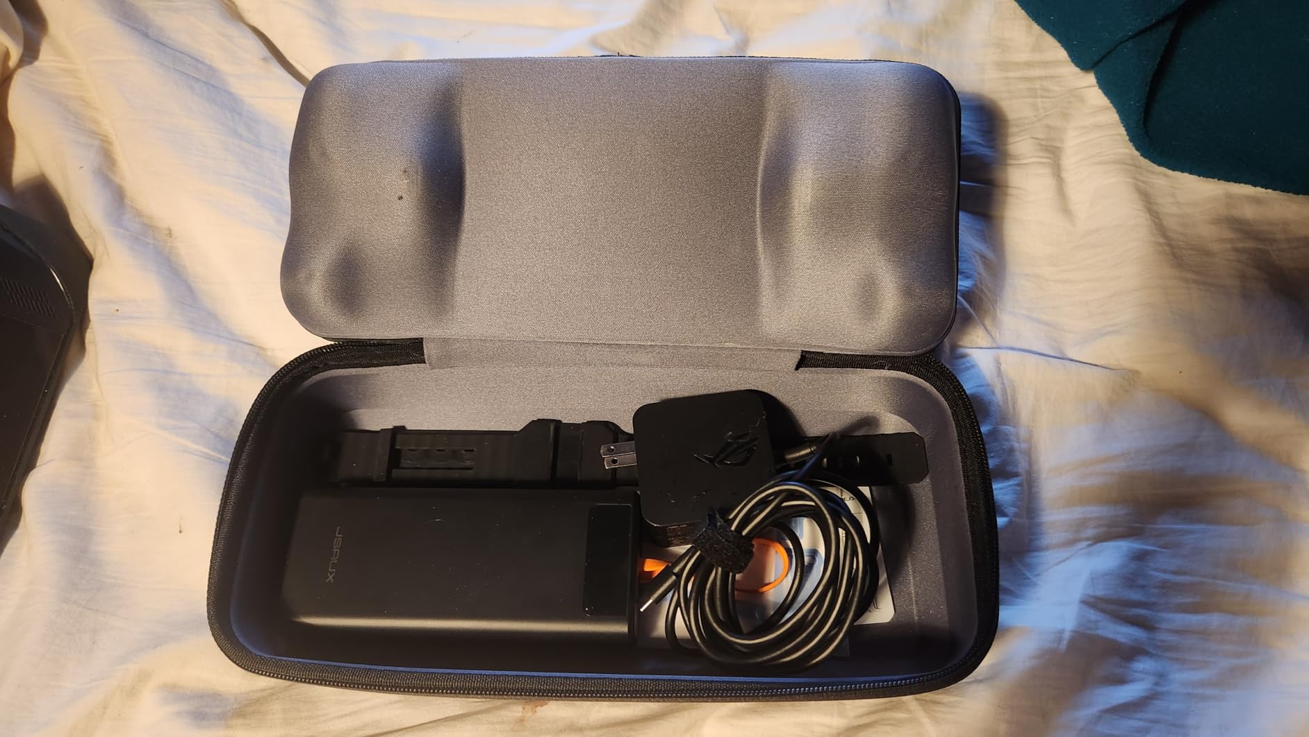 JSAUX Carrying Case for Steam Deck/ROG Ally, Hard Shell Travel Case customer photo 2