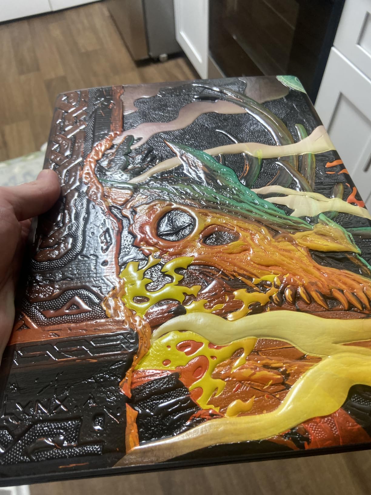 DND DM Screen 5e - D&D Dungeon Master Screen 3D Faux Leather with Customizable Inserts - Dungeons & Dragons GM / Game Master Accessories Gift for Man or Woman. Hide Dice Rolls, Maps & Books (Bronze) customer photo 2