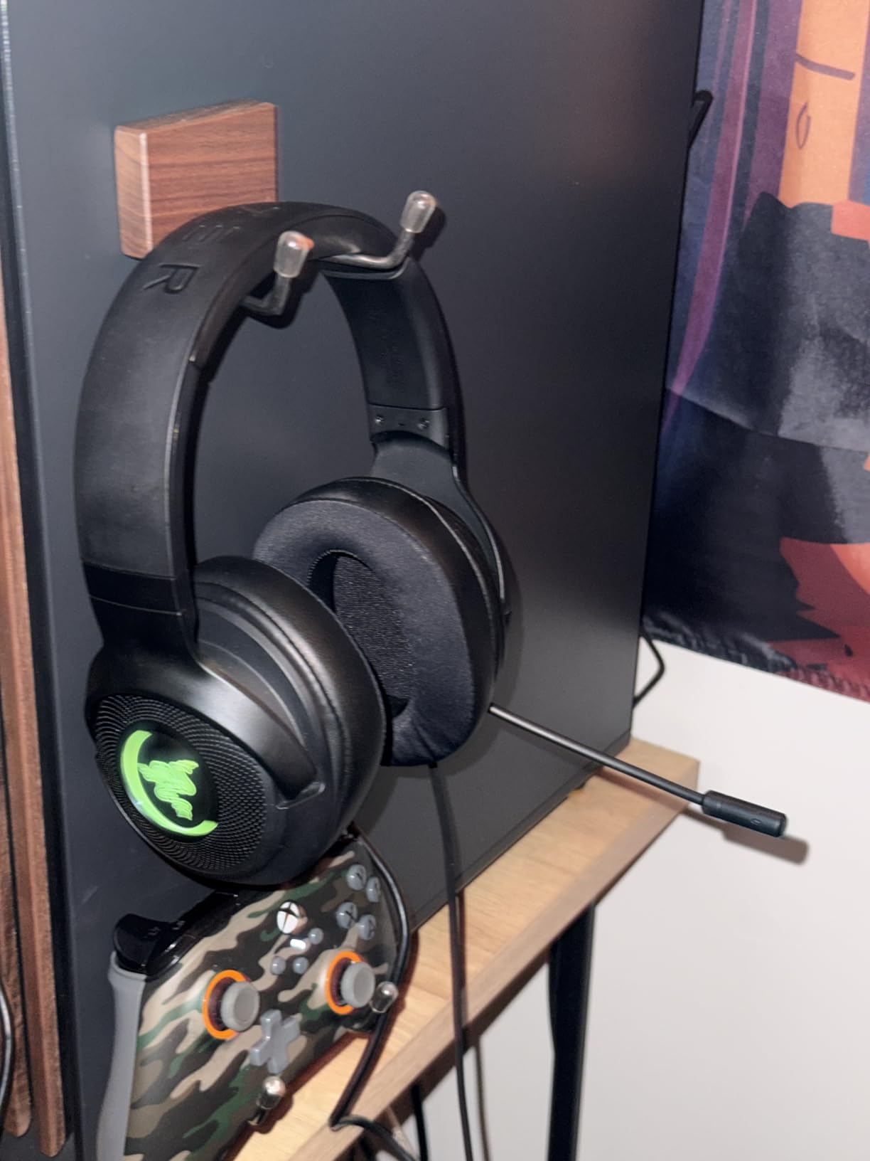 Razer Kraken V3 X Wired USB Gaming Headset, Lightweight, Black | TriForce 40mm Drivers, HyperClear Cardioid Mic, 7.1 Surround Sound, Chroma RGB Lighting customer photo 2