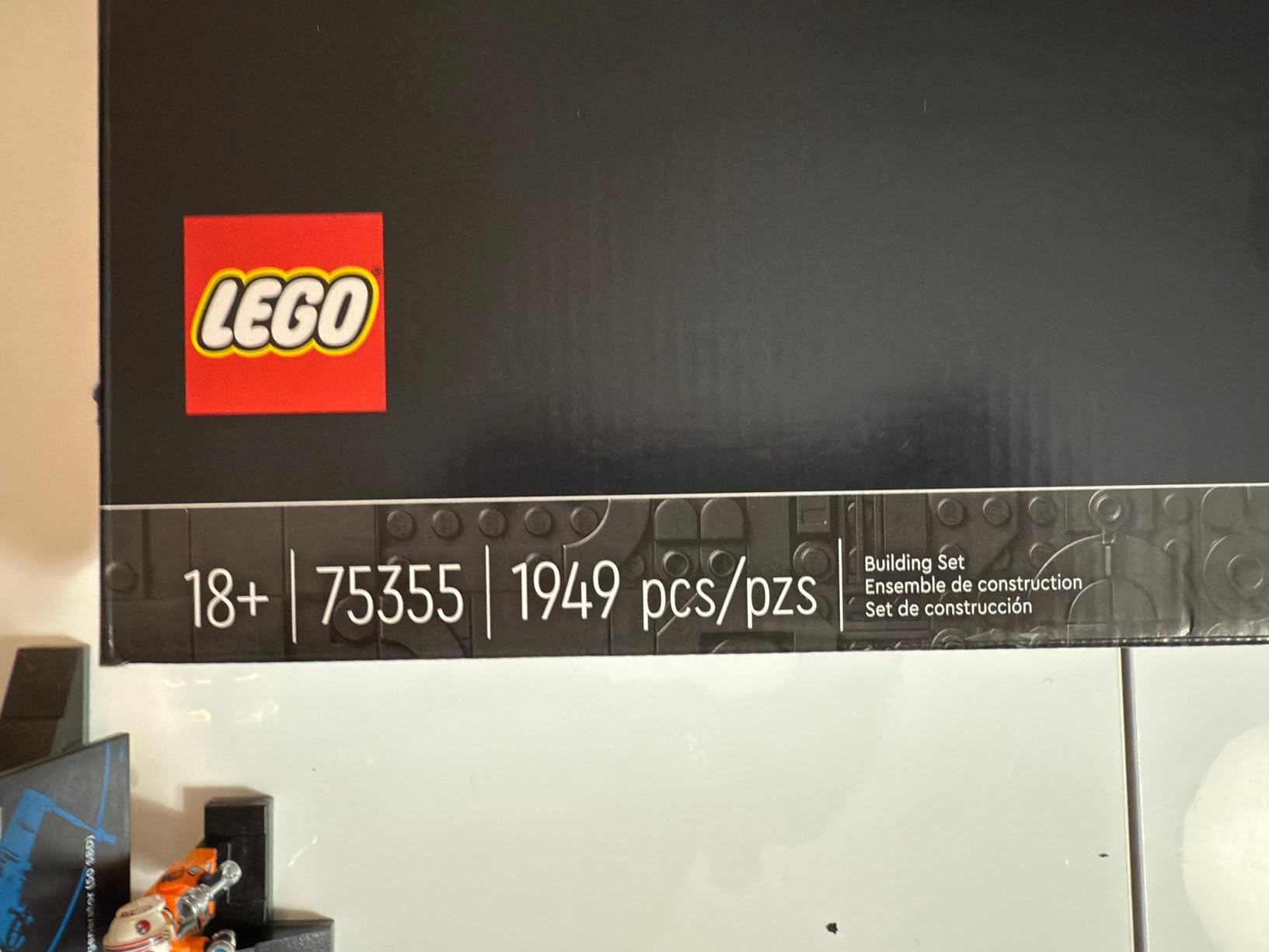 LEGO Star Wars Ultimate Collector Series X-Wing Starfighter 75355 customer photo 2