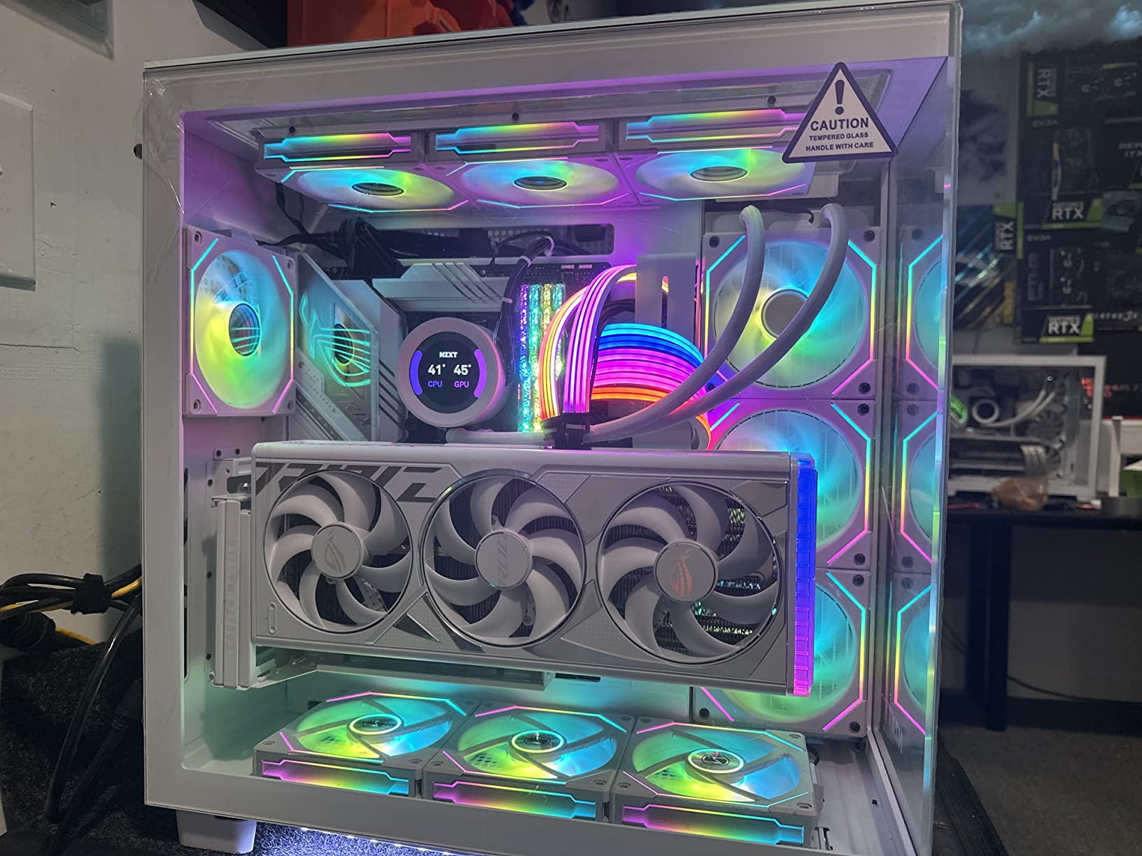ASUS ROG Strix GeForce RTX 4090 White OC Edition Gaming Graphics Card (PCIe 4.0, 24GB GDDR6X) customer photo 1
