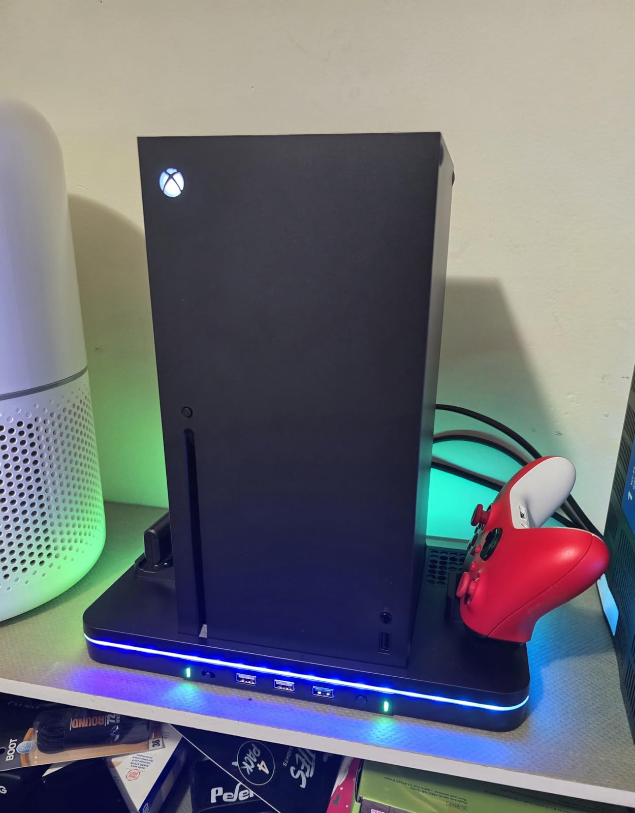 Charging Stand with Cooling Fan, CODOGOY Vertical Stand Compatible with Xbox Series X/S Console&Controller, Dual Controller Charger Station Dock with 3 USB Ports, 2*1100 mAh Rechargeable Battery Packs customer photo 2