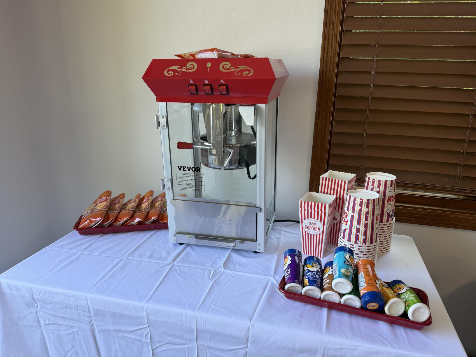VEVOR Commercial Popcorn Machine, 8 Oz Kettle, 850 W Countertop Popcorn Maker for 48 Cups per Batch, Theater Style Popper with 3-Switch Control Steel Frame Tempered Glass Doors 2 Scoops 2 Spoons, Red customer photo 2
