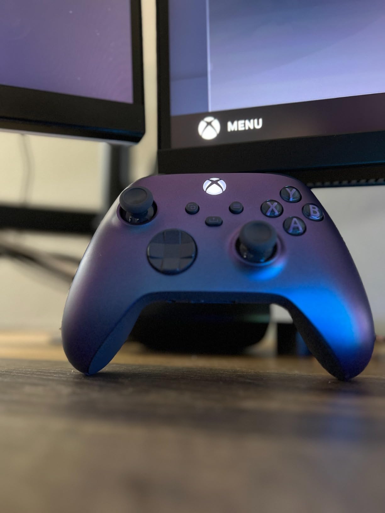 Xbox Special Edition Wireless Gaming Controller - Remix - Includes Rechargeable Battery Pack Series X|S, One, Windows PC, Android, and iOS customer photo 2