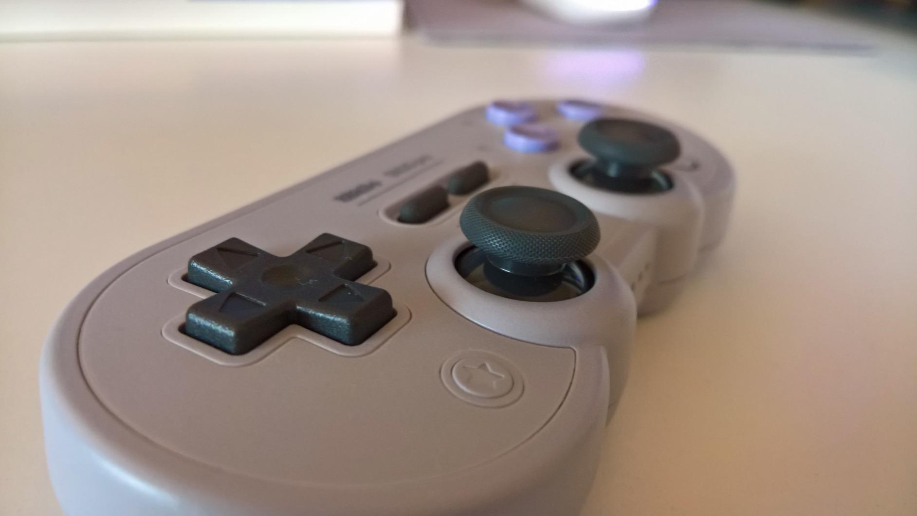 8Bitdo SN30 Pro Bluetooth Controller, Hall Effect Joystick (Jade Green) customer photo 2
